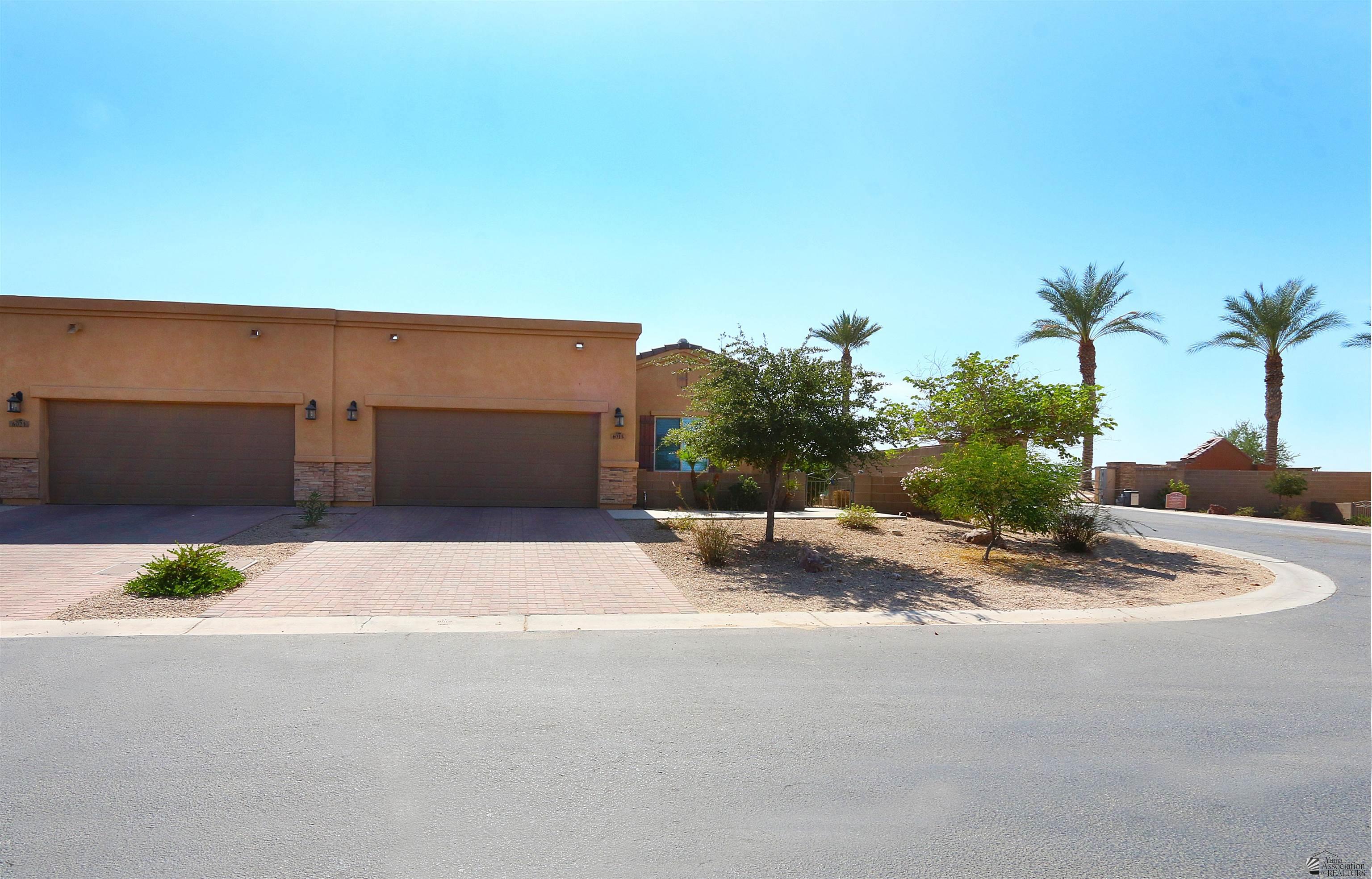 6015 E Morning Ln
