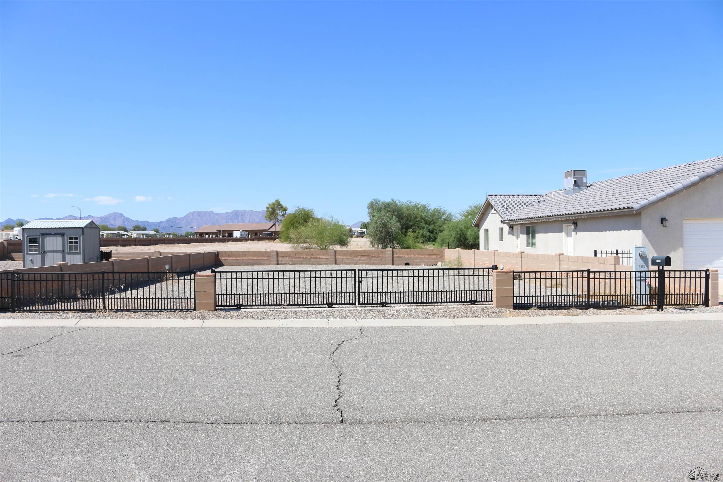 11680 Hopi St, Wellton