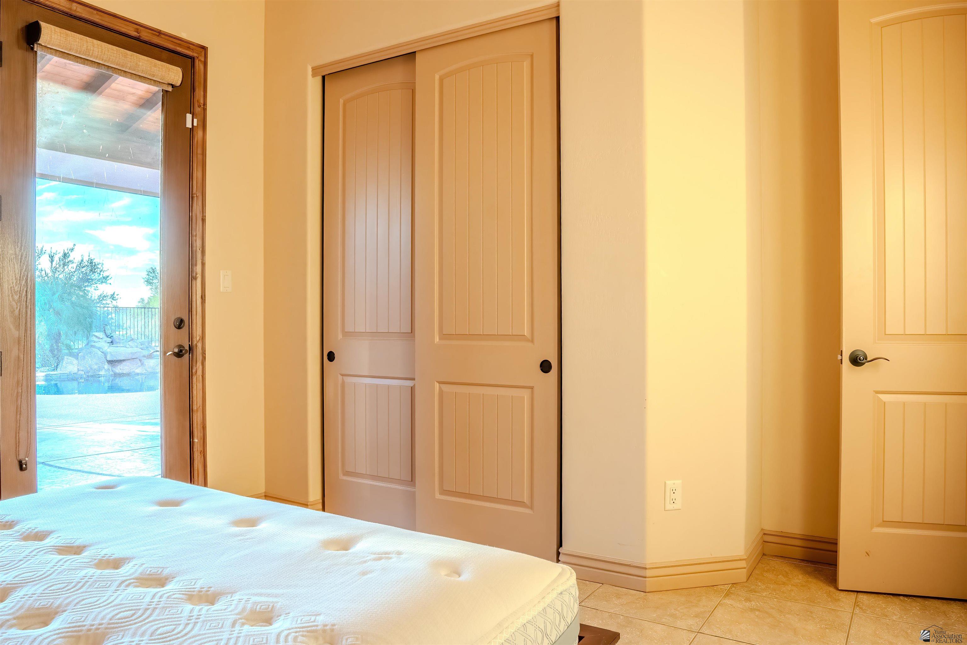 13800 S Schechert Way