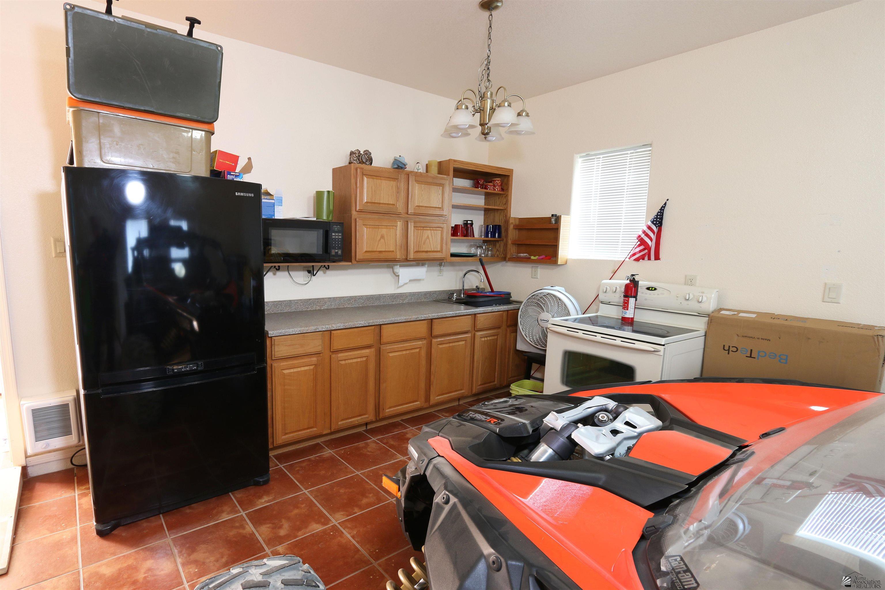 14453 E 55 St