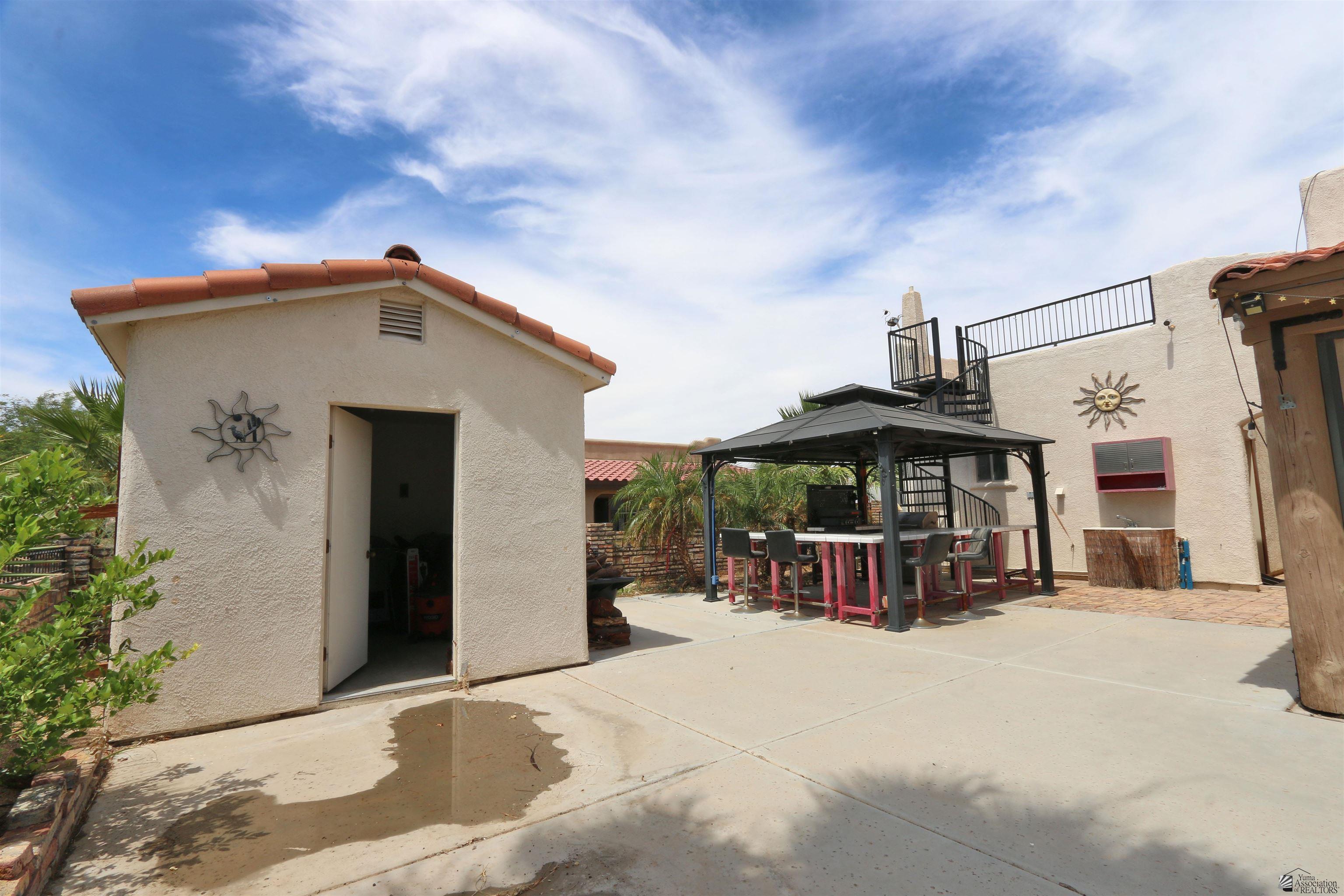 14453 E 55 St