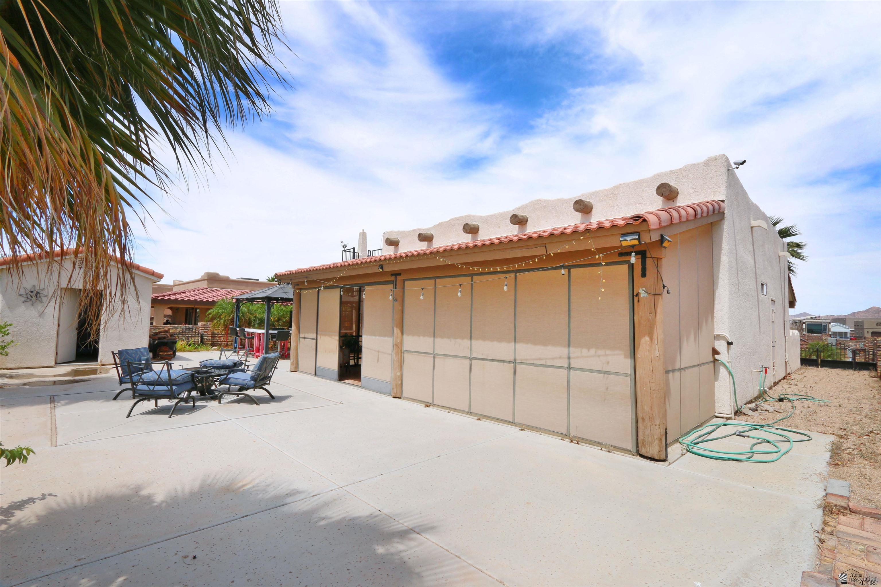 14453 E 55 St
