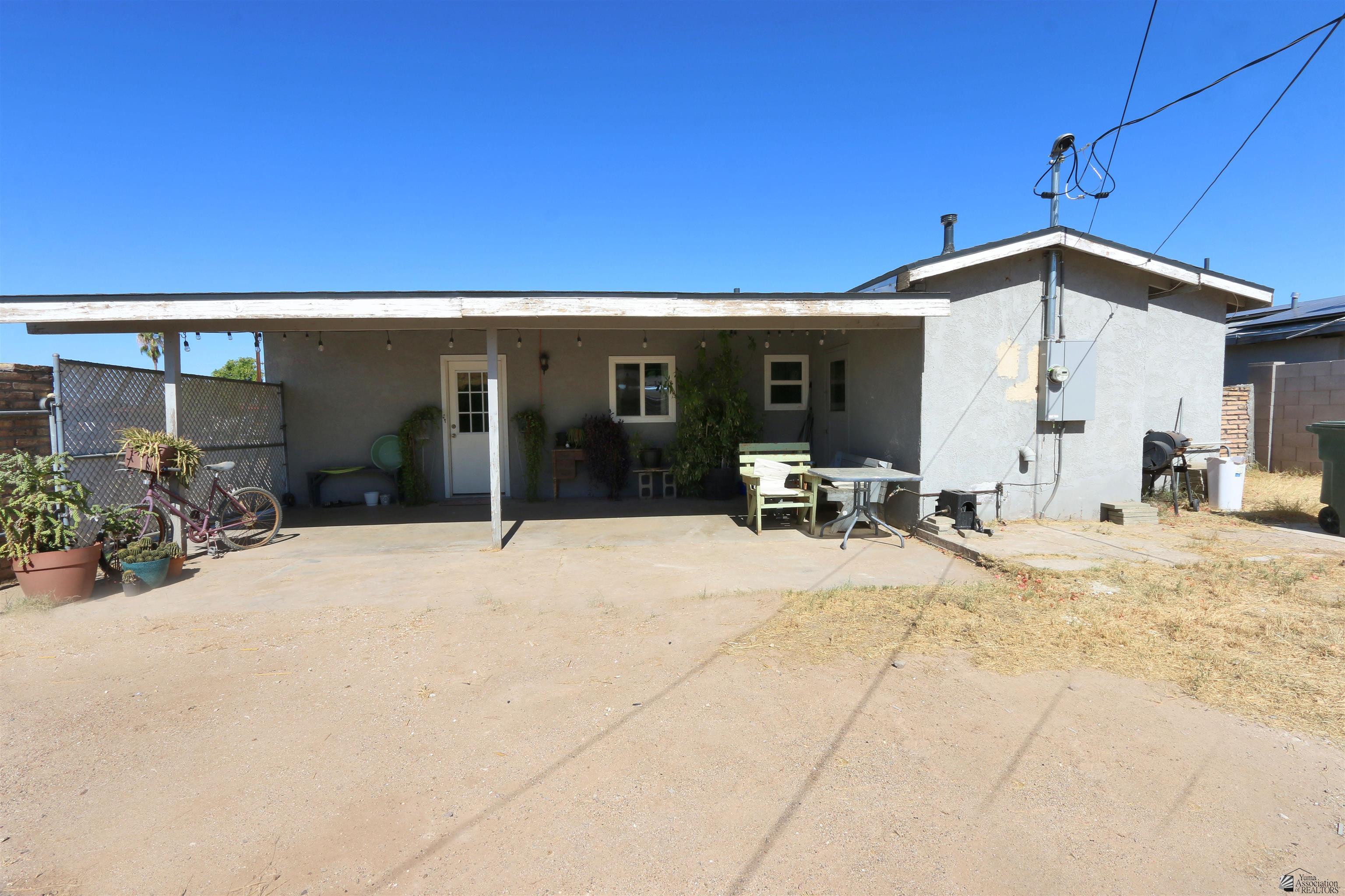 1237 S 10 Ave