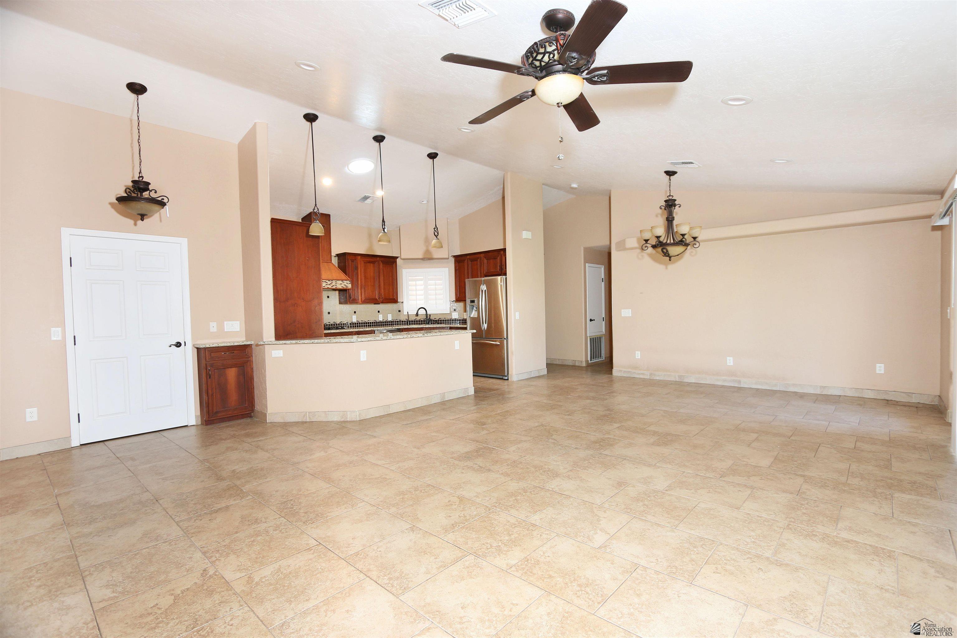 14704 E 53 St