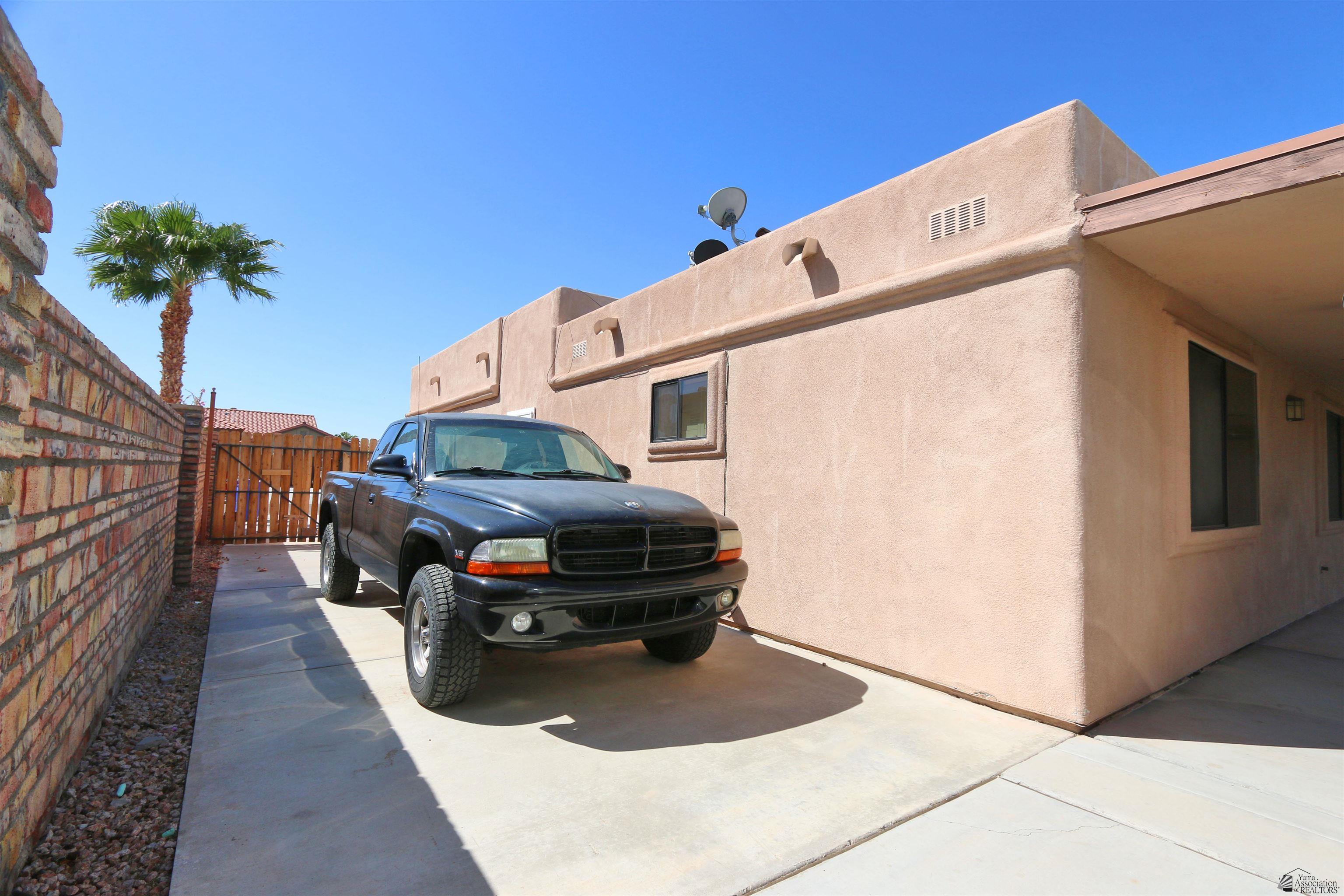 14704 E 53 St