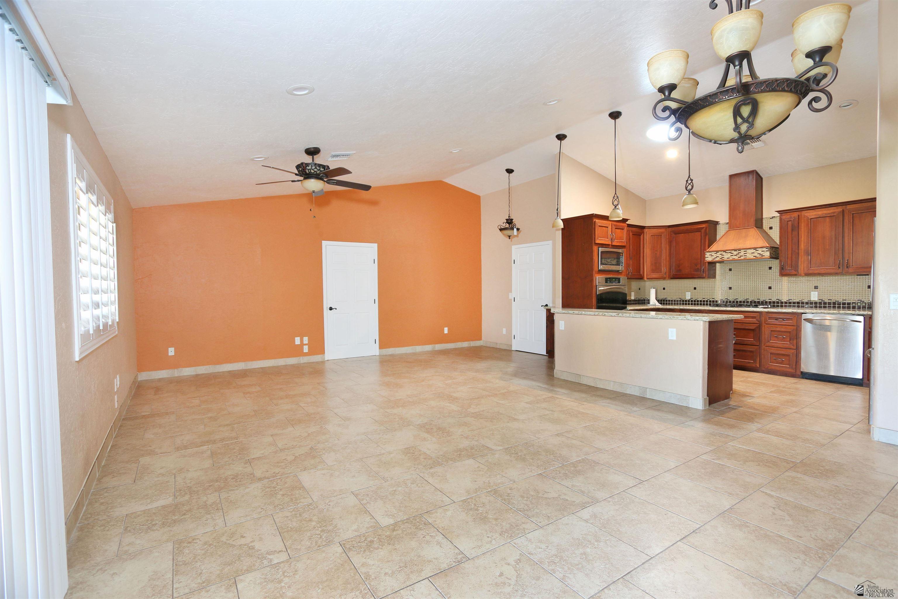 14704 E 53 St