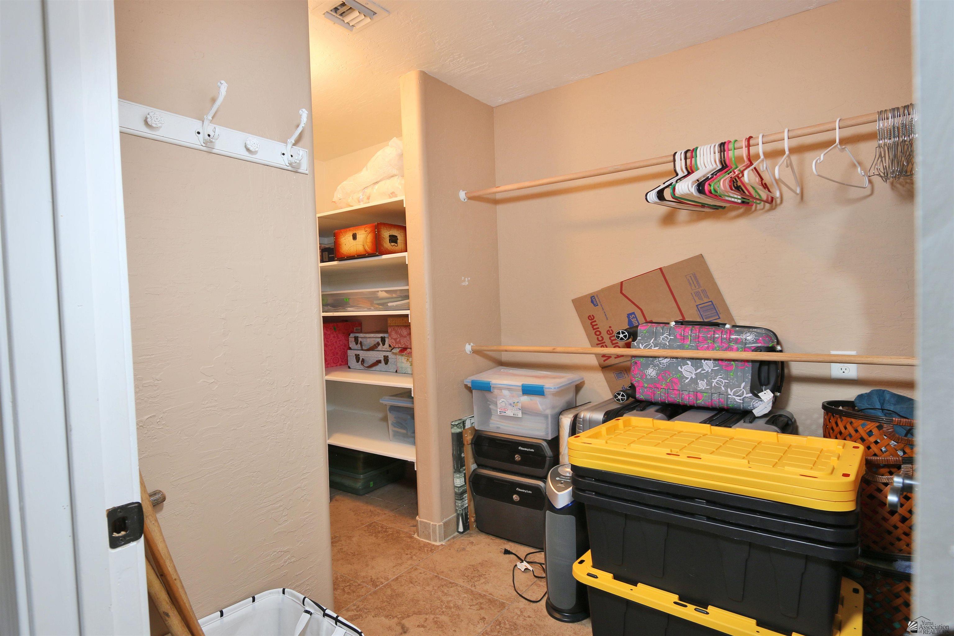 14704 E 53 St