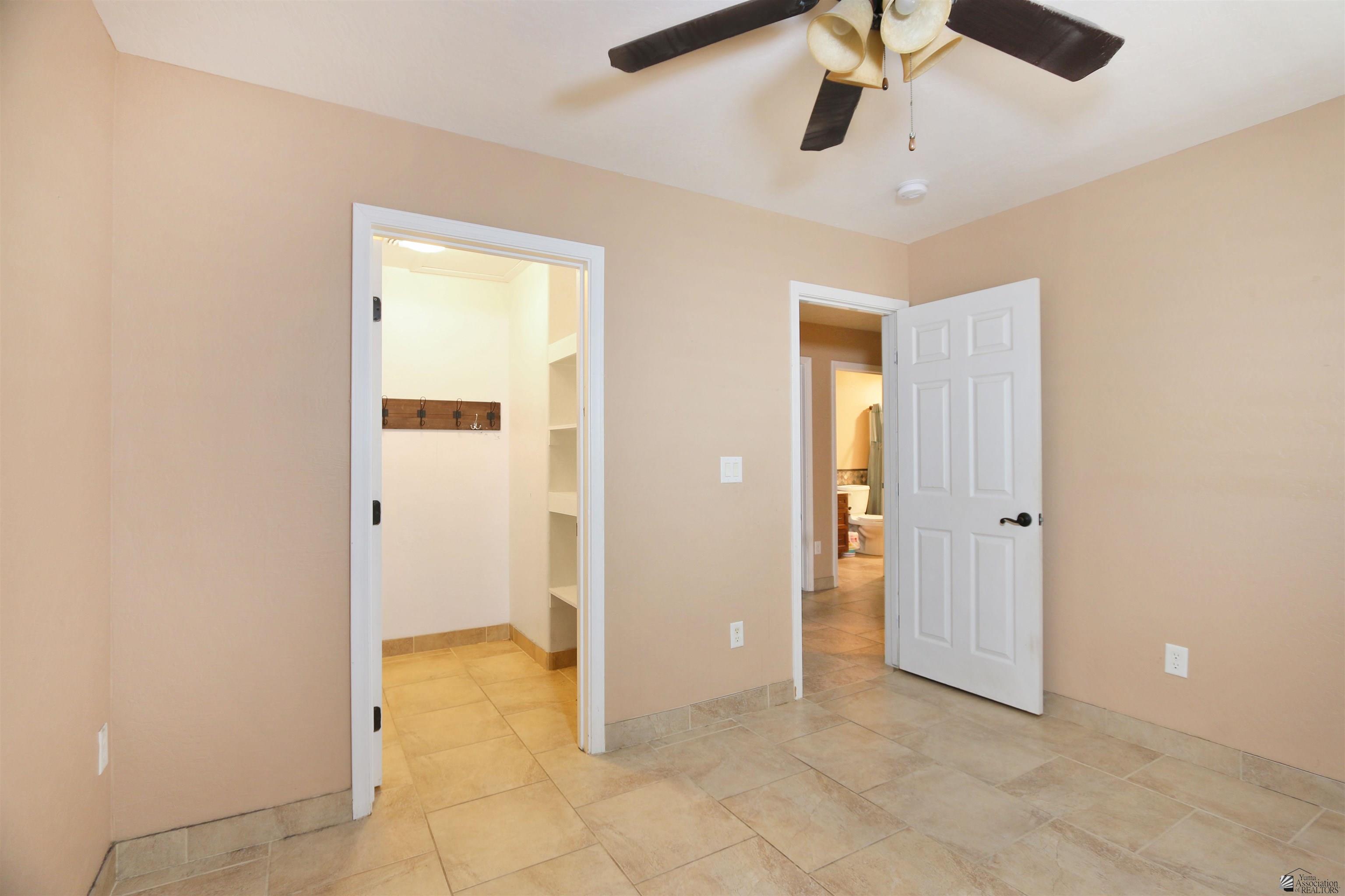 14704 E 53 St