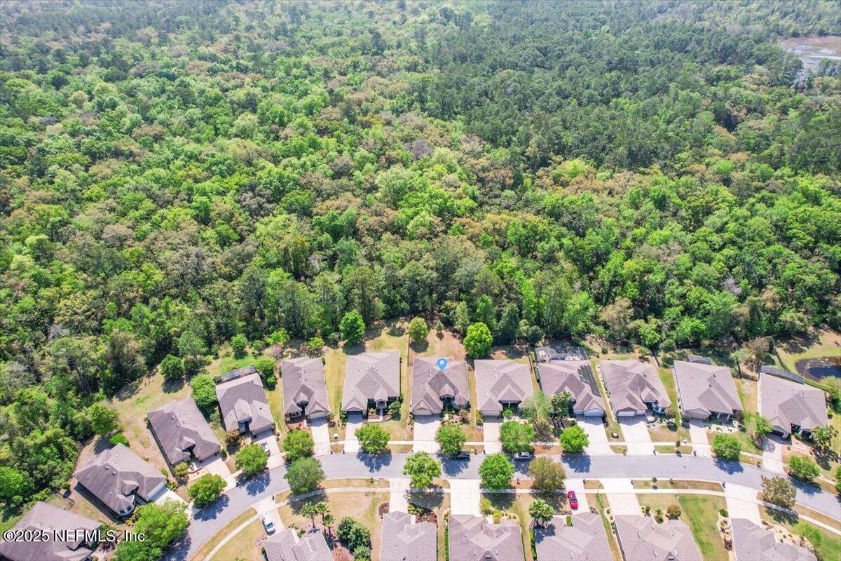 562 WANDERING WOODS Way