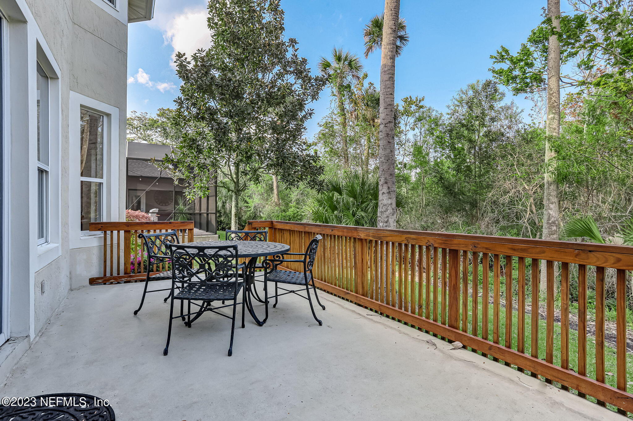 140 OCEANS EDGE Drive