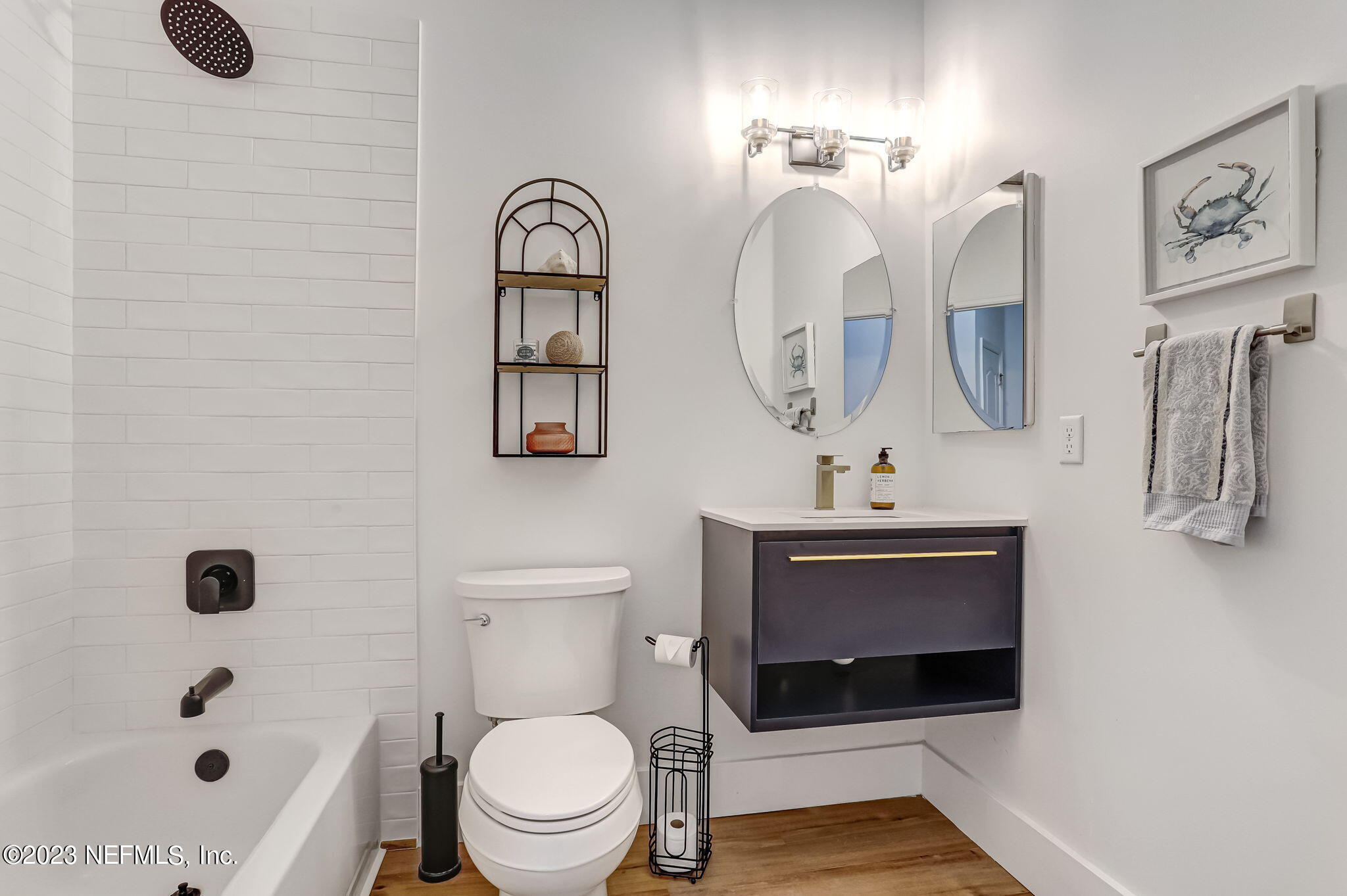 140 OCEANS EDGE Drive