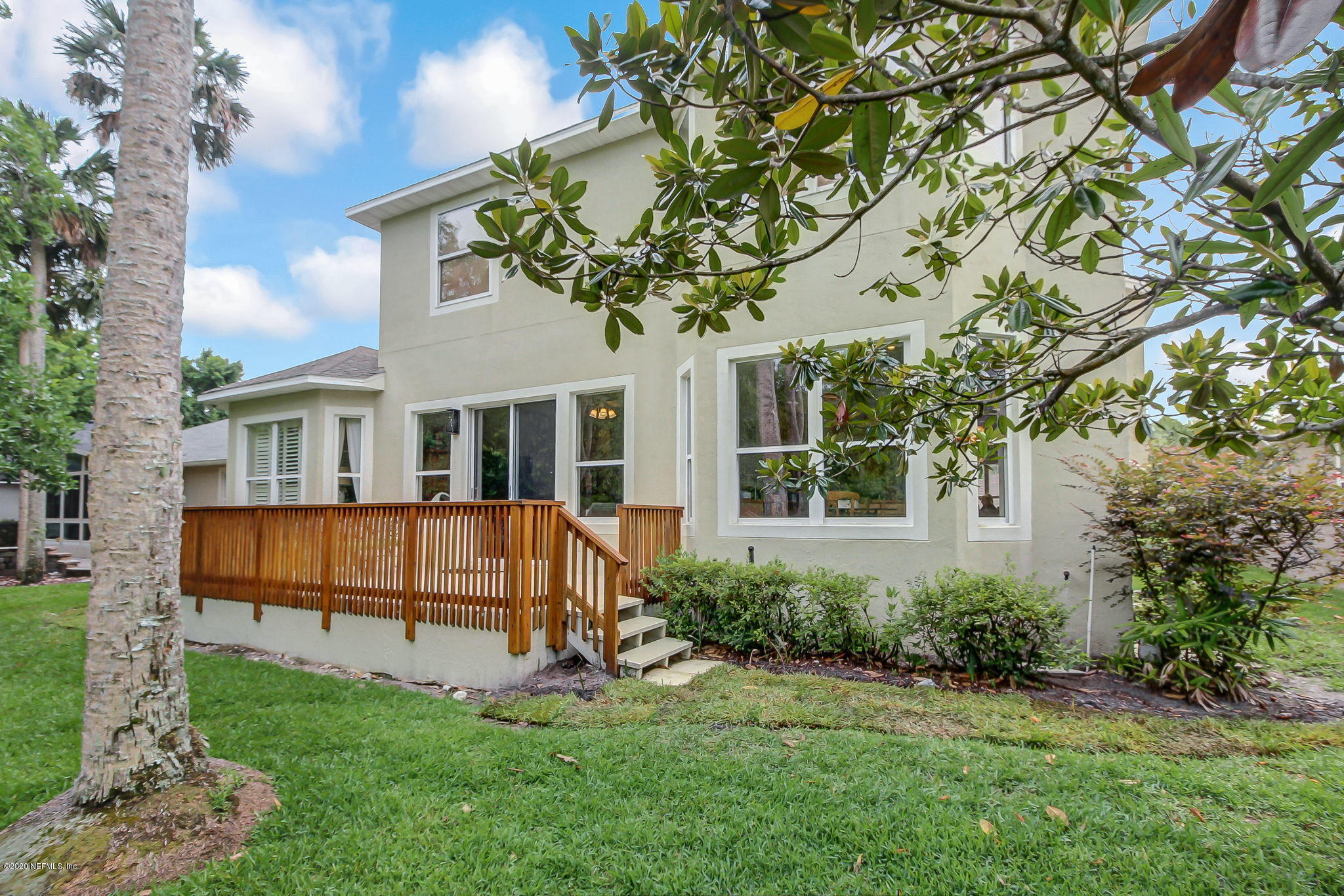 140 OCEANS EDGE Drive