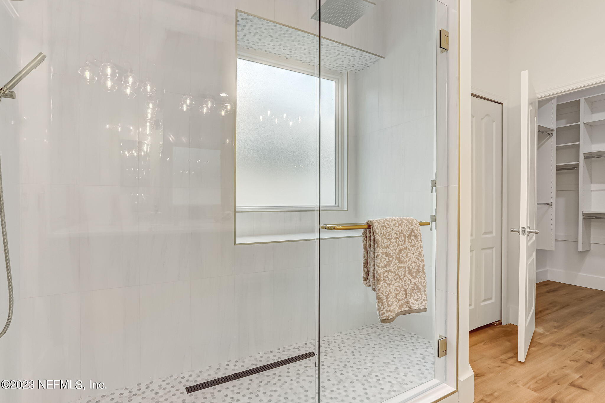 140 OCEANS EDGE Drive