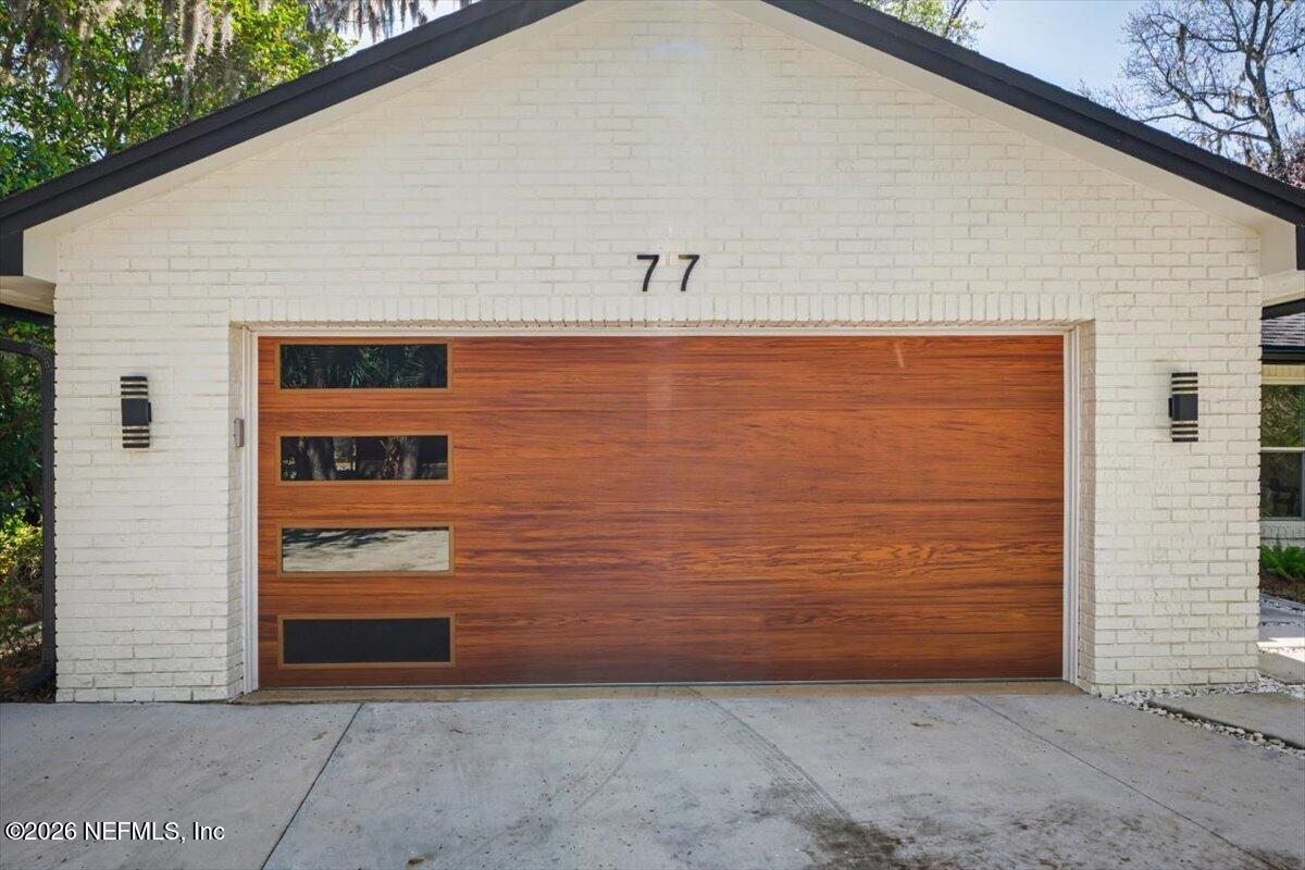 77 SANCHEZ Drive E