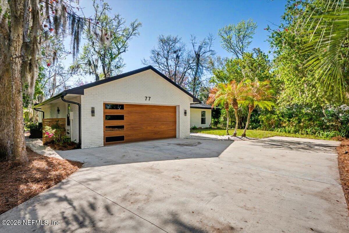 77 SANCHEZ Drive E