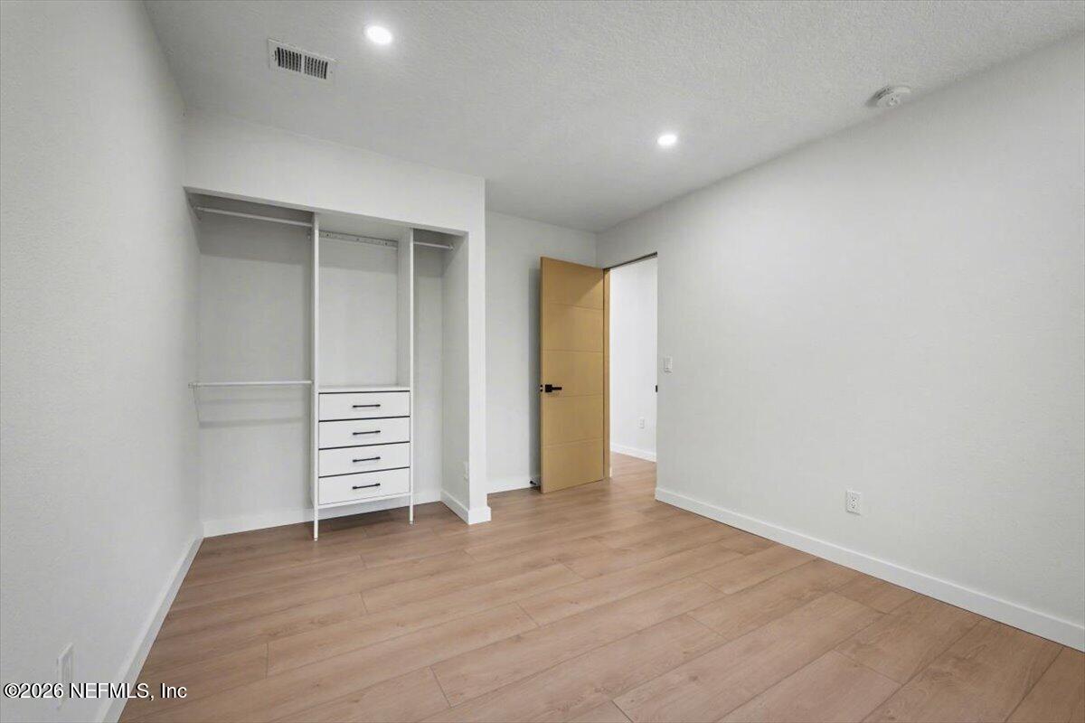 77 SANCHEZ Drive E