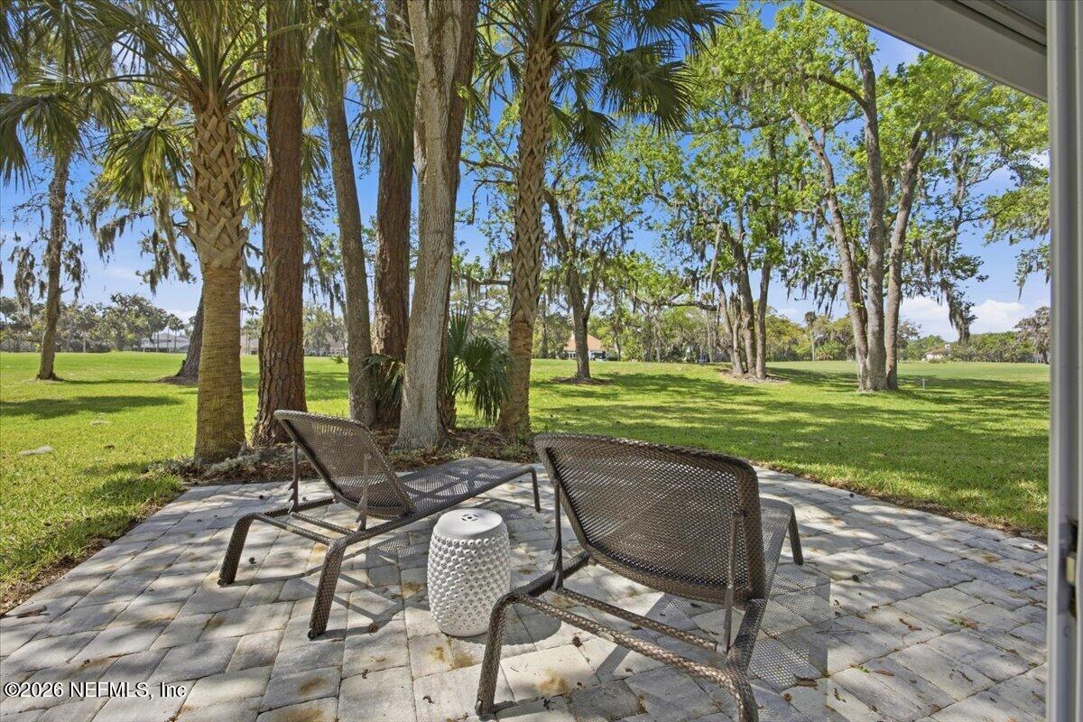 102 CONCH Court