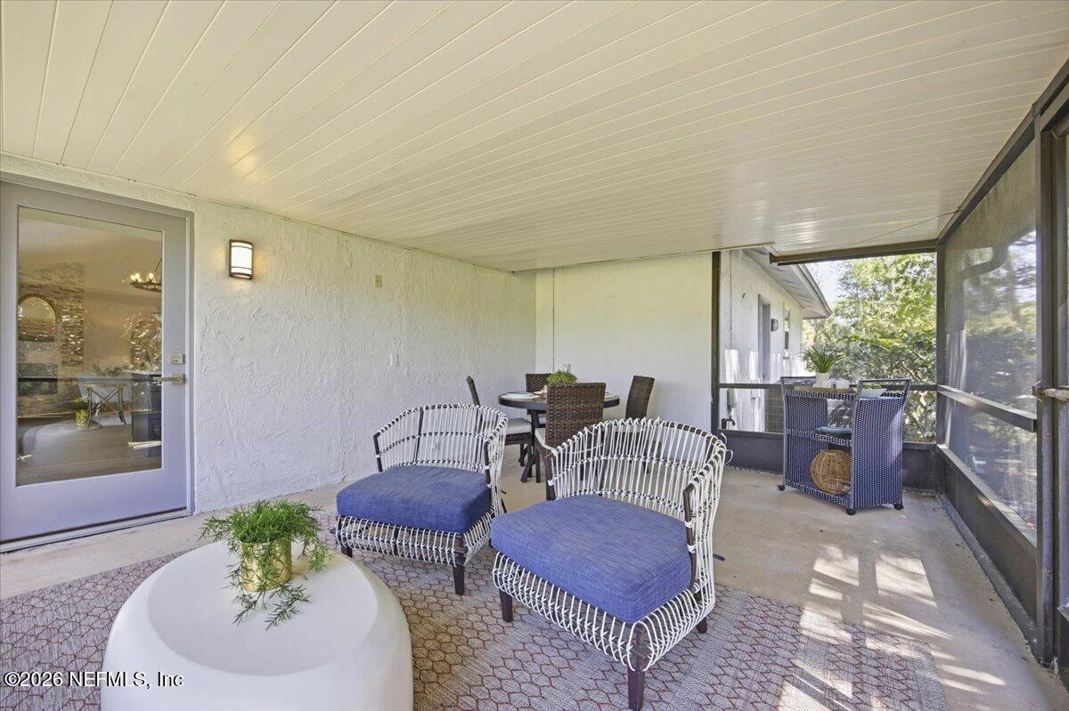 102 CONCH Court