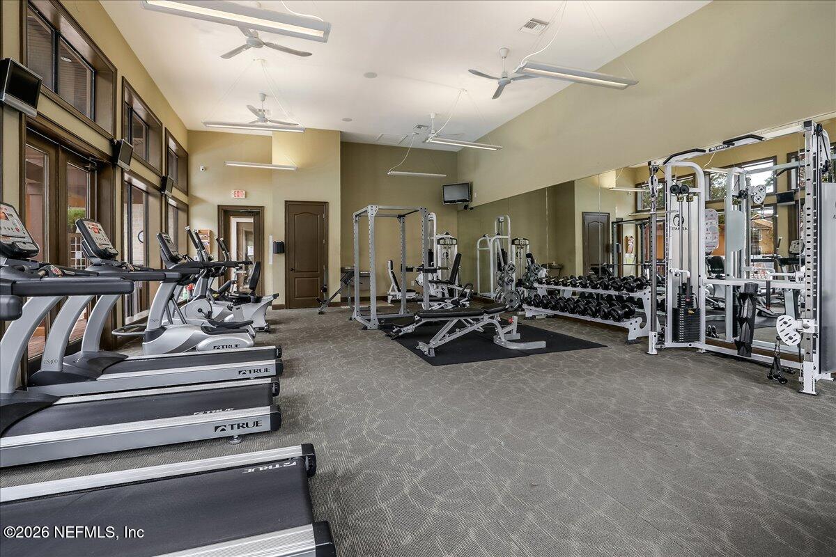 100 FAIRWAY PARK Boulevard 1103