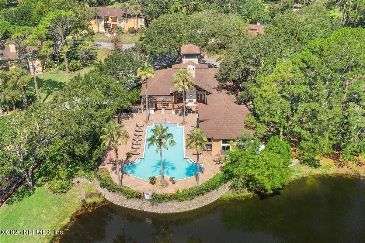 100 FAIRWAY PARK Boulevard 1103