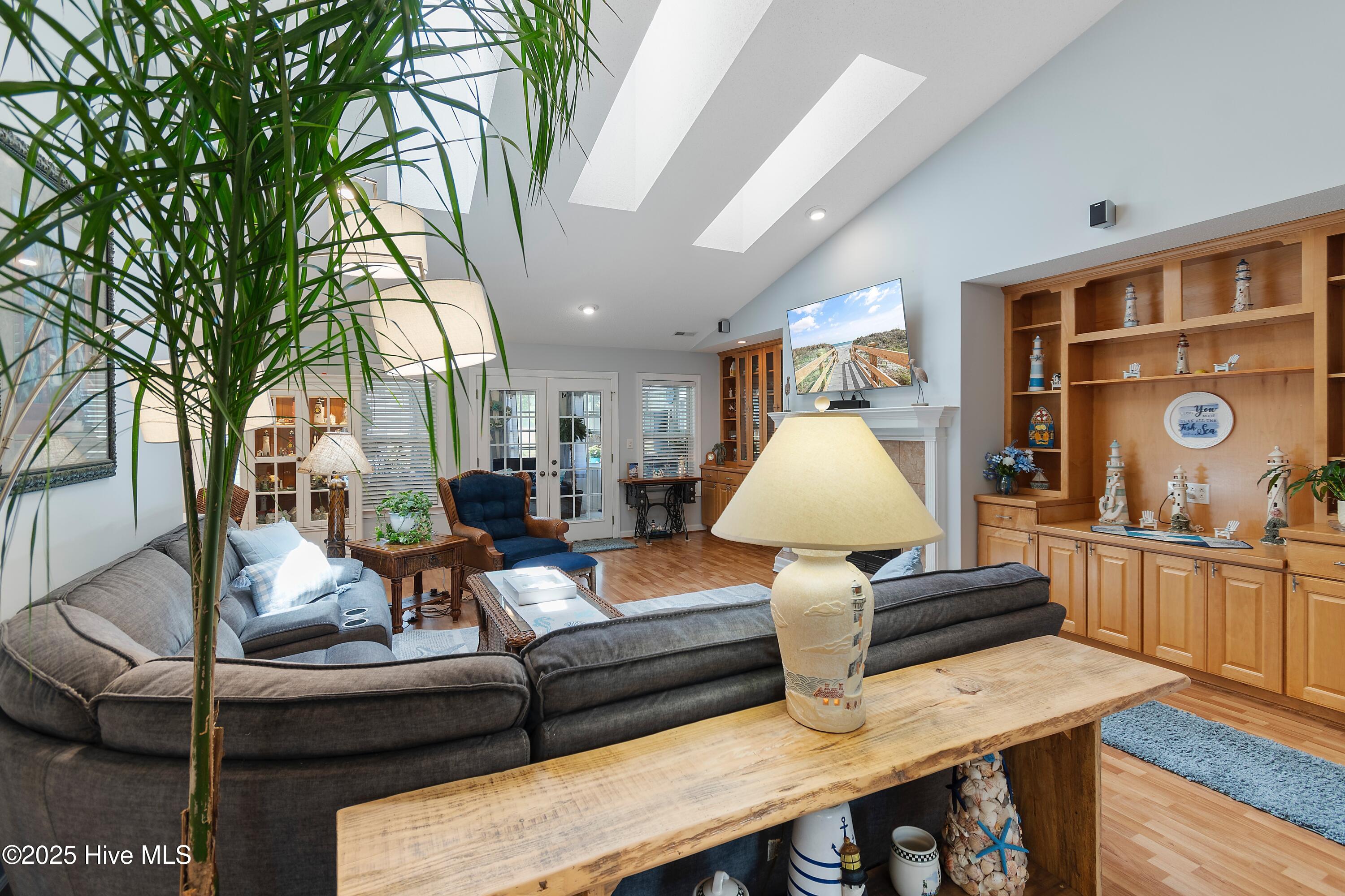 4 Golf Crest Court