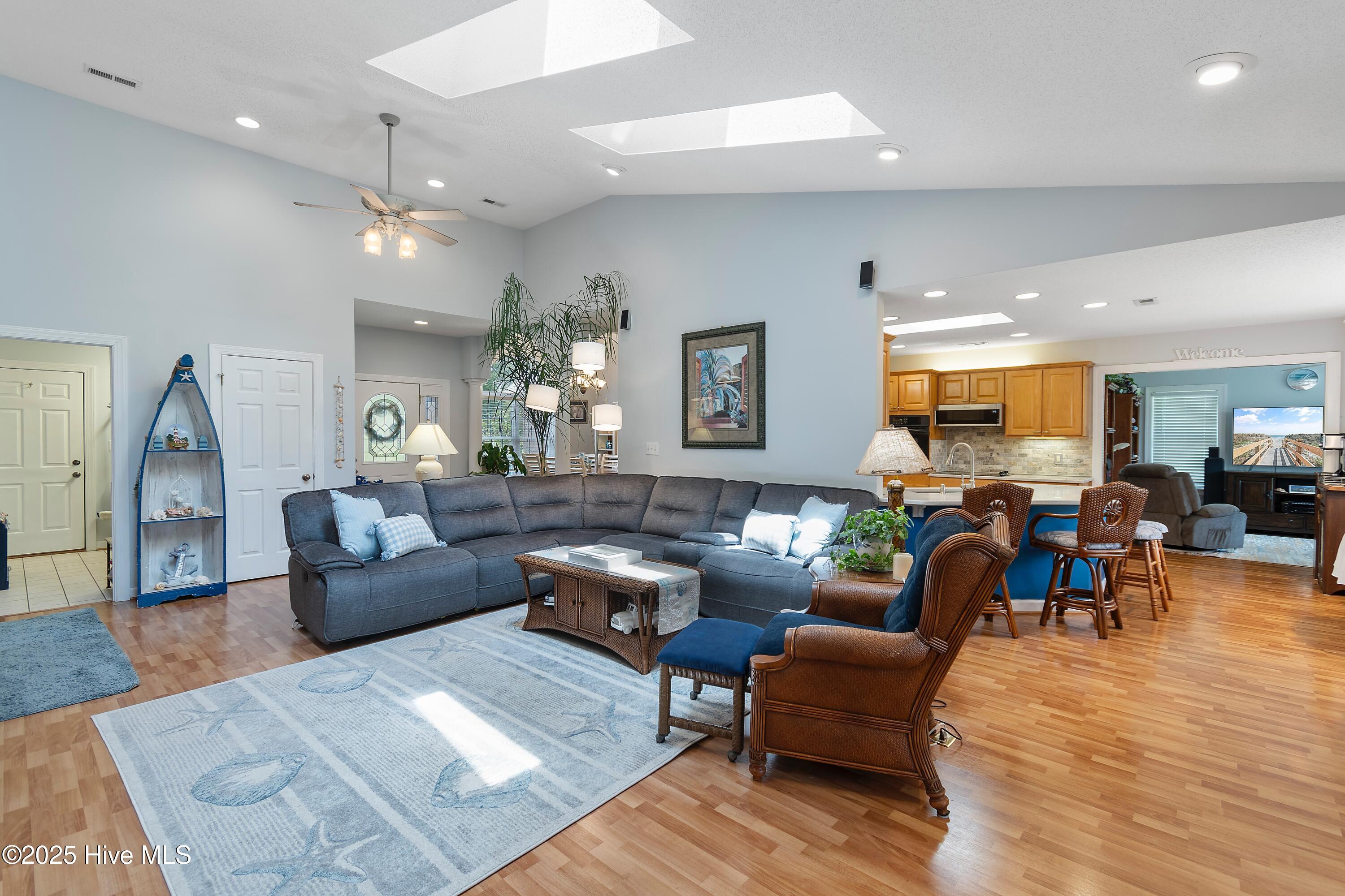 4 Golf Crest Court