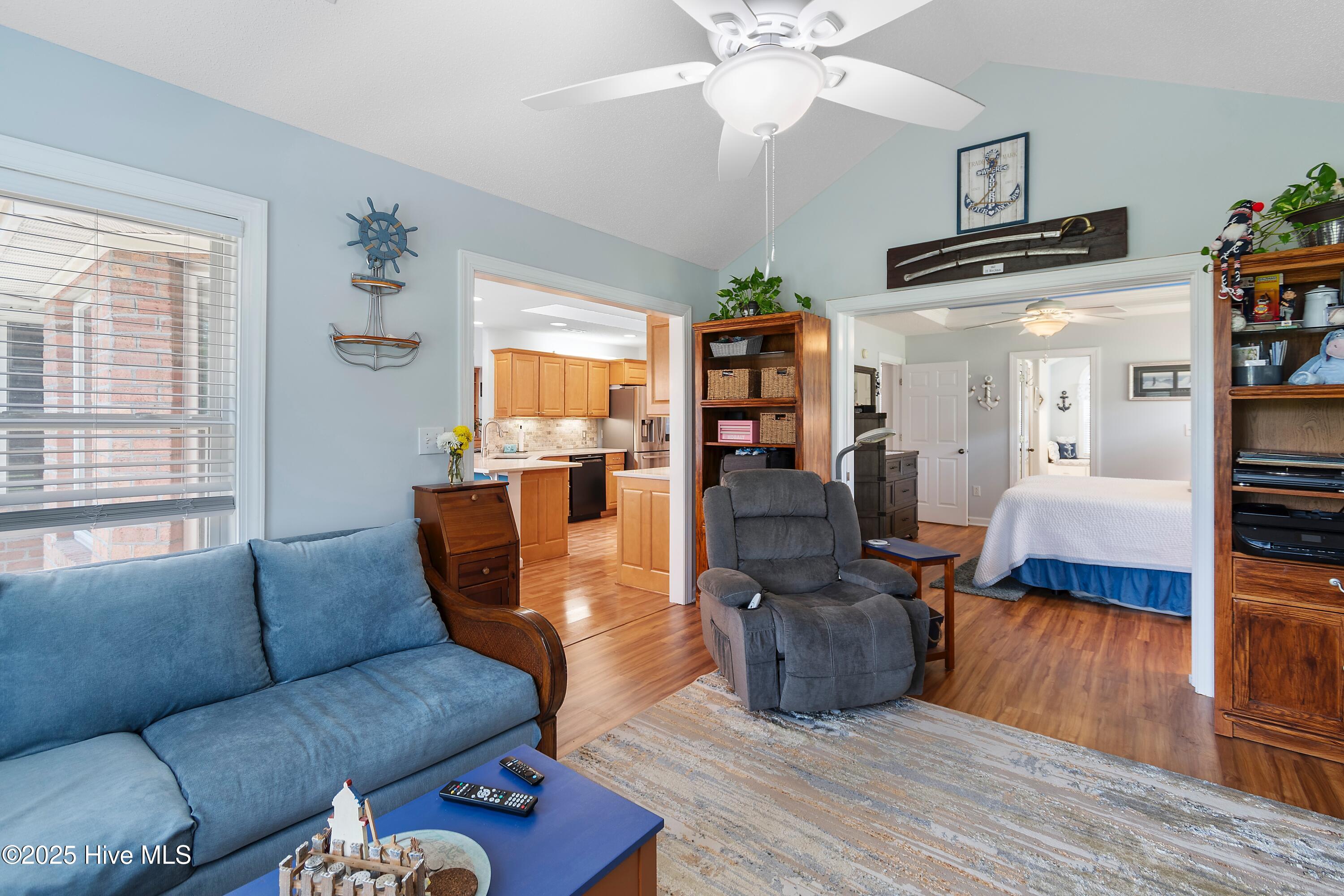 4 Golf Crest Court