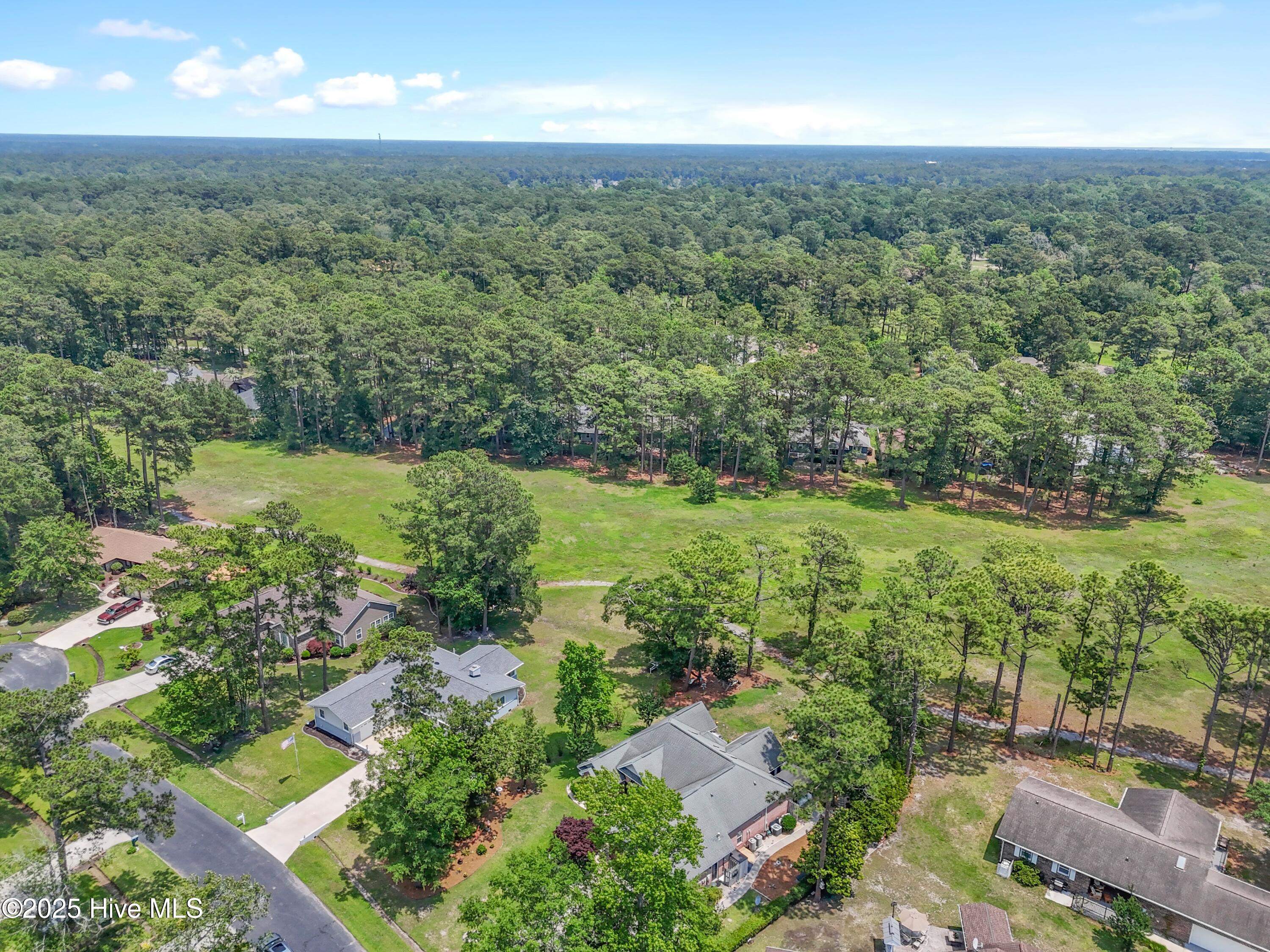 4 Golf Crest Court