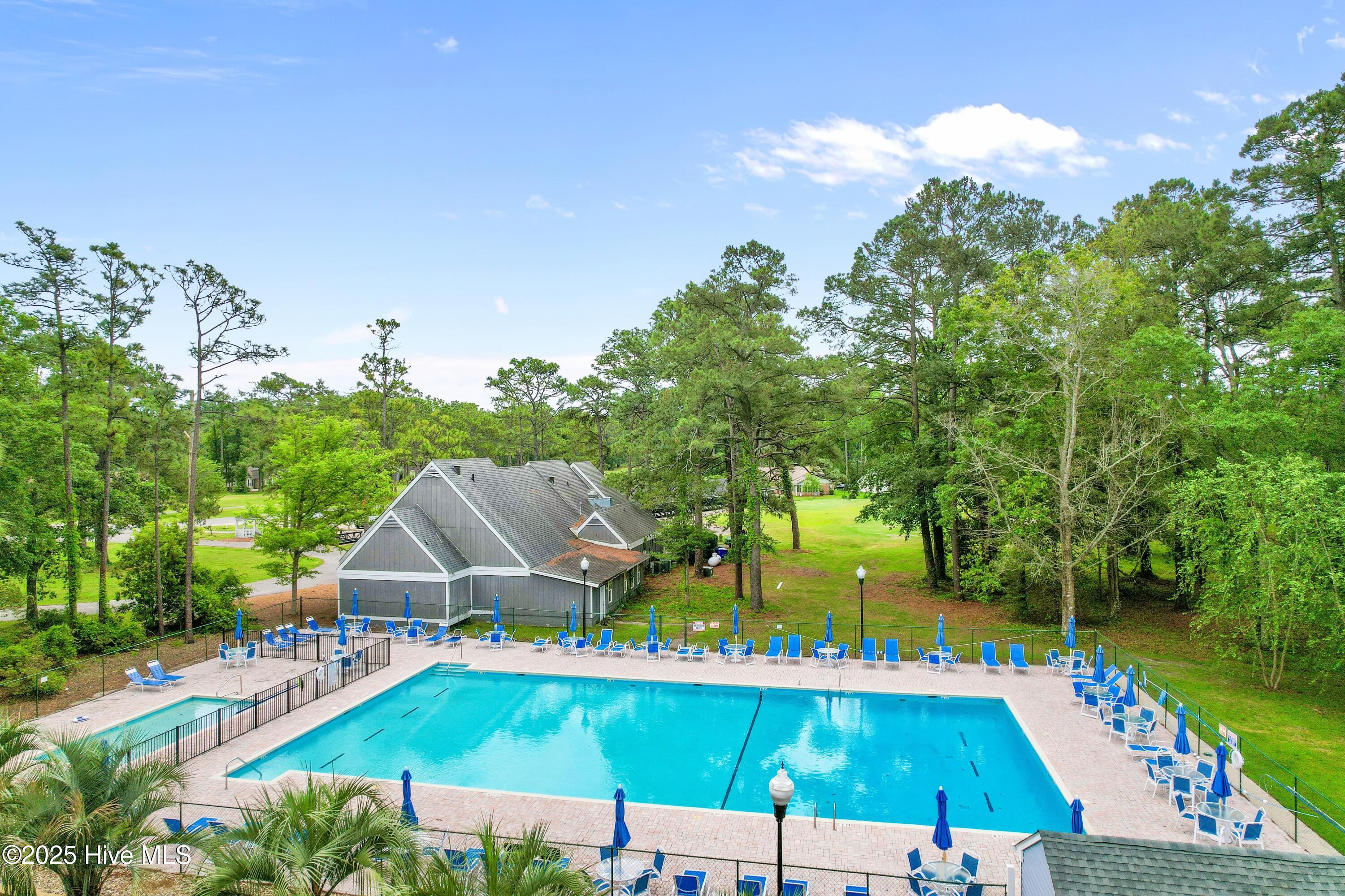 4 Golf Crest Court