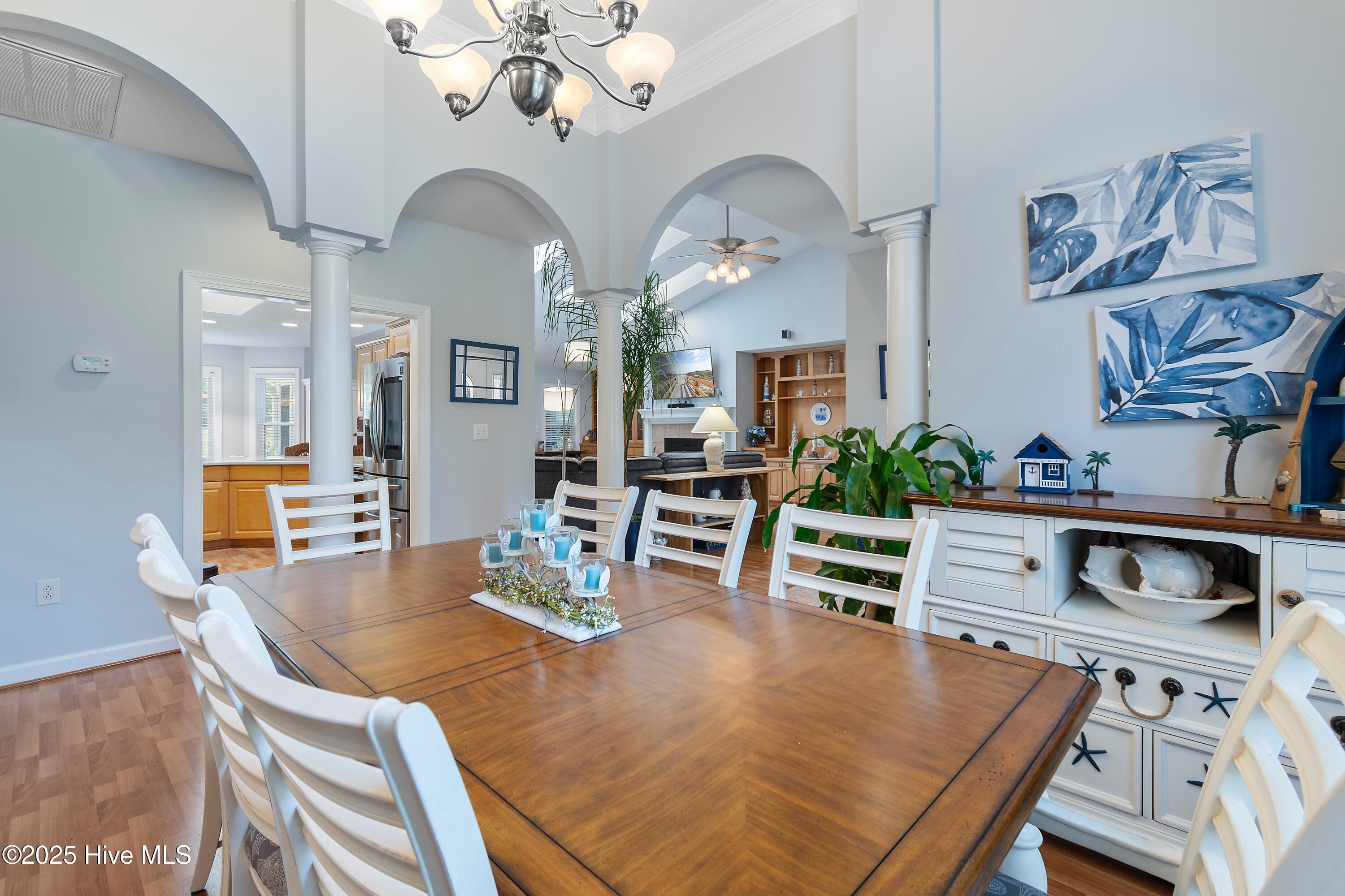 4 Golf Crest Court