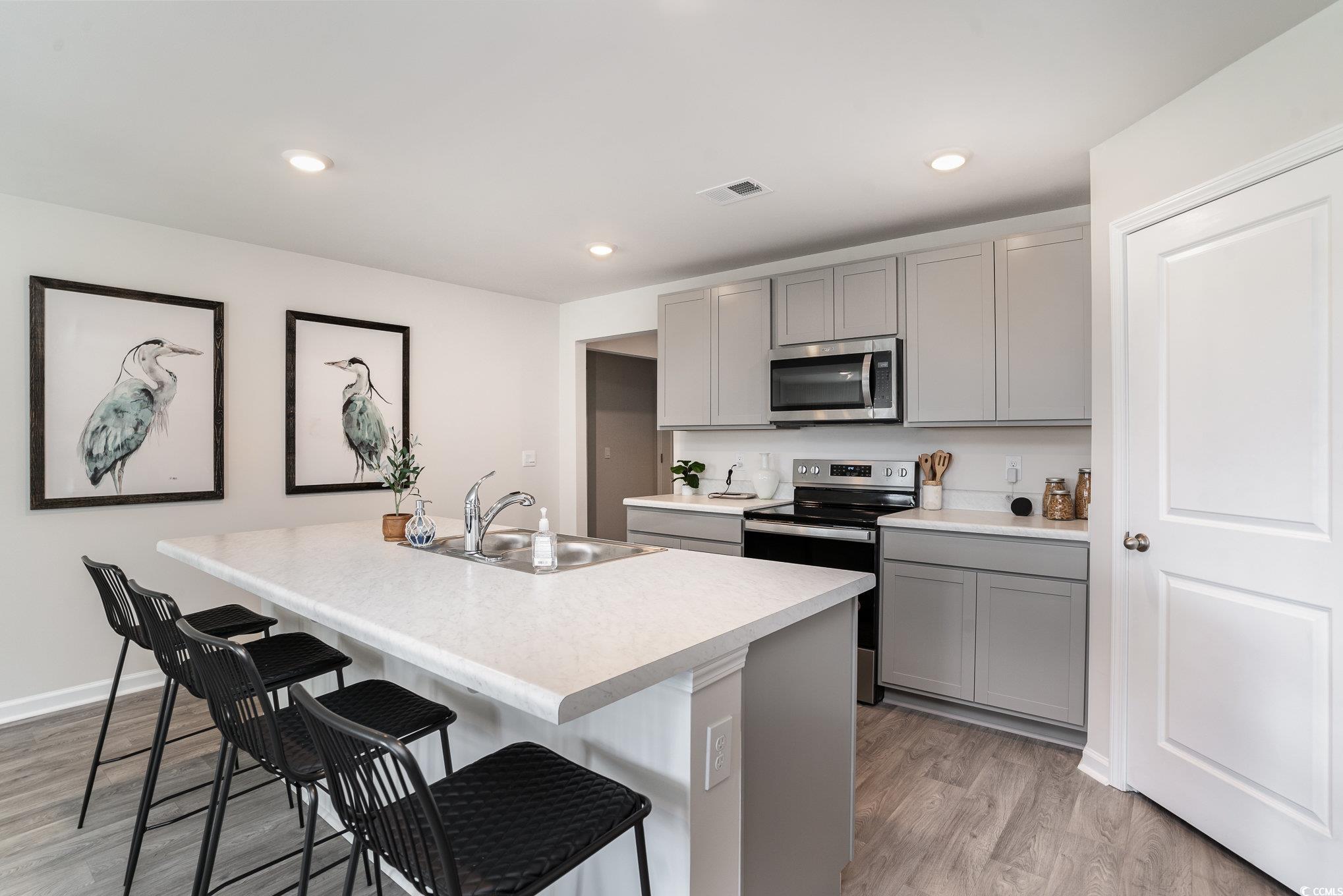 127 Cambridge Dr.