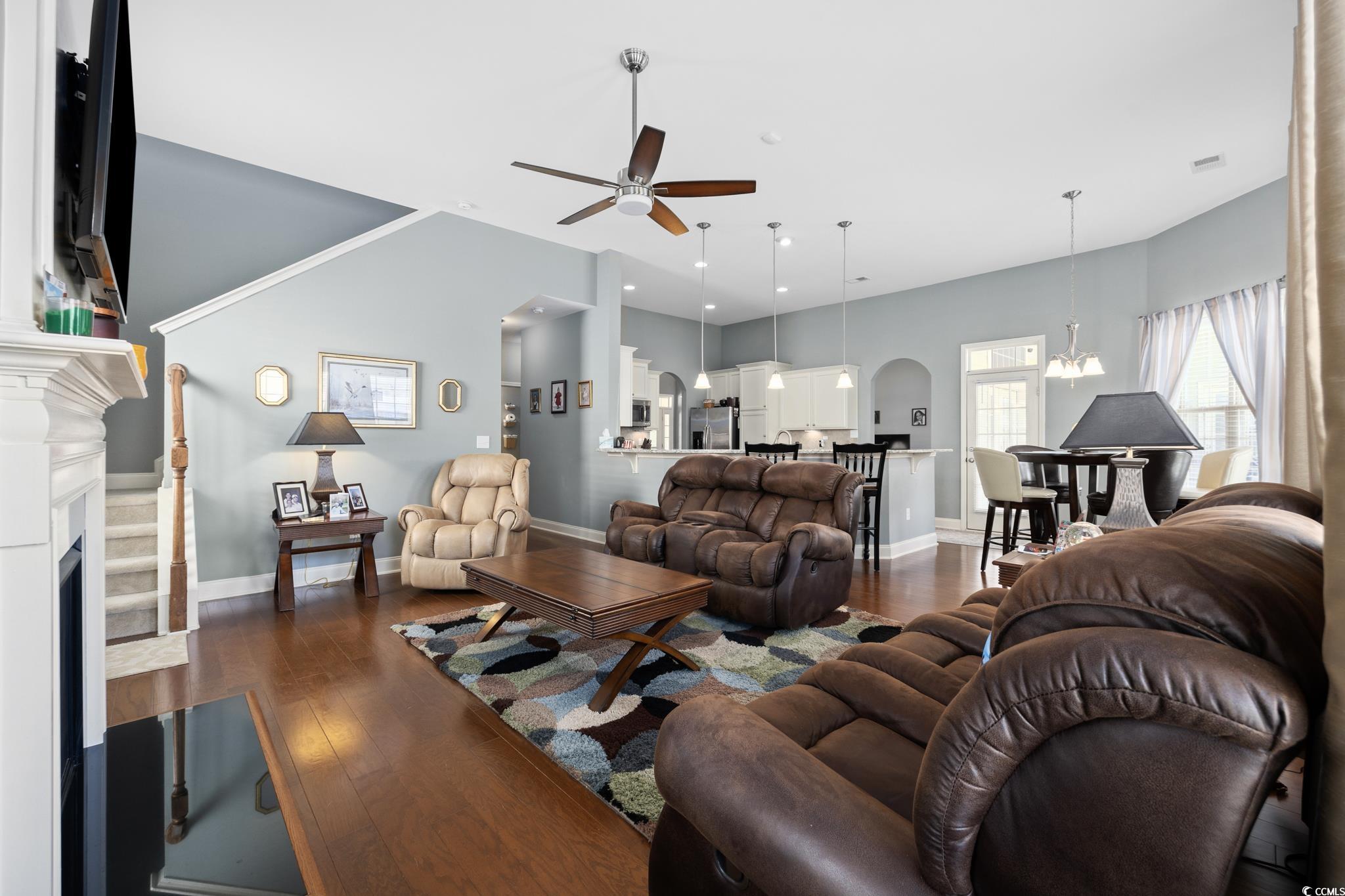 1185 Wyatt Ln.