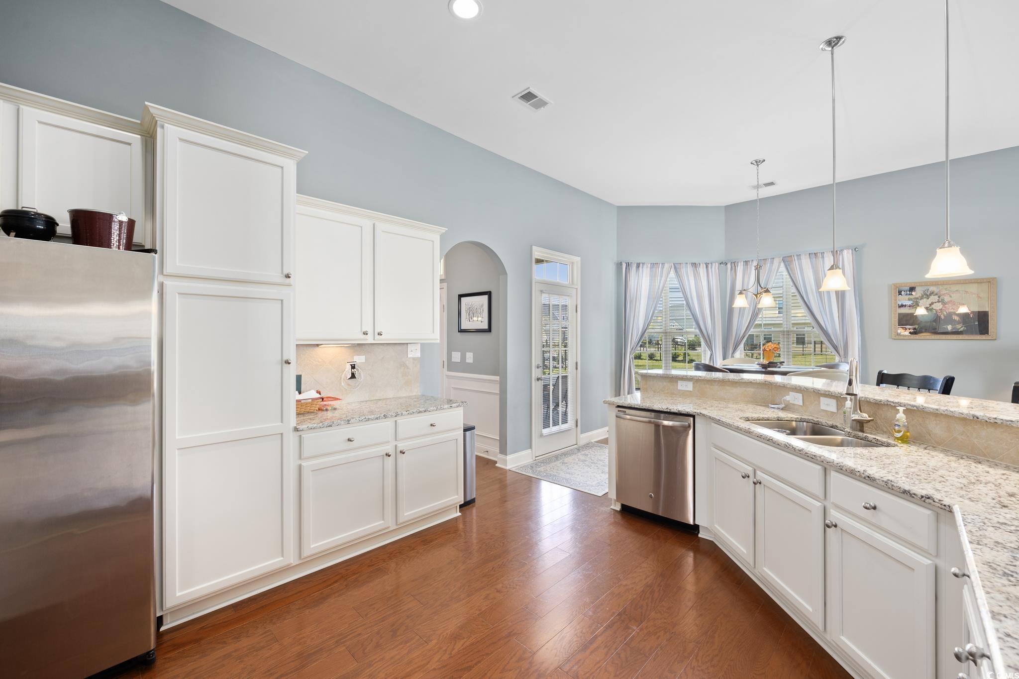 1185 Wyatt Ln.