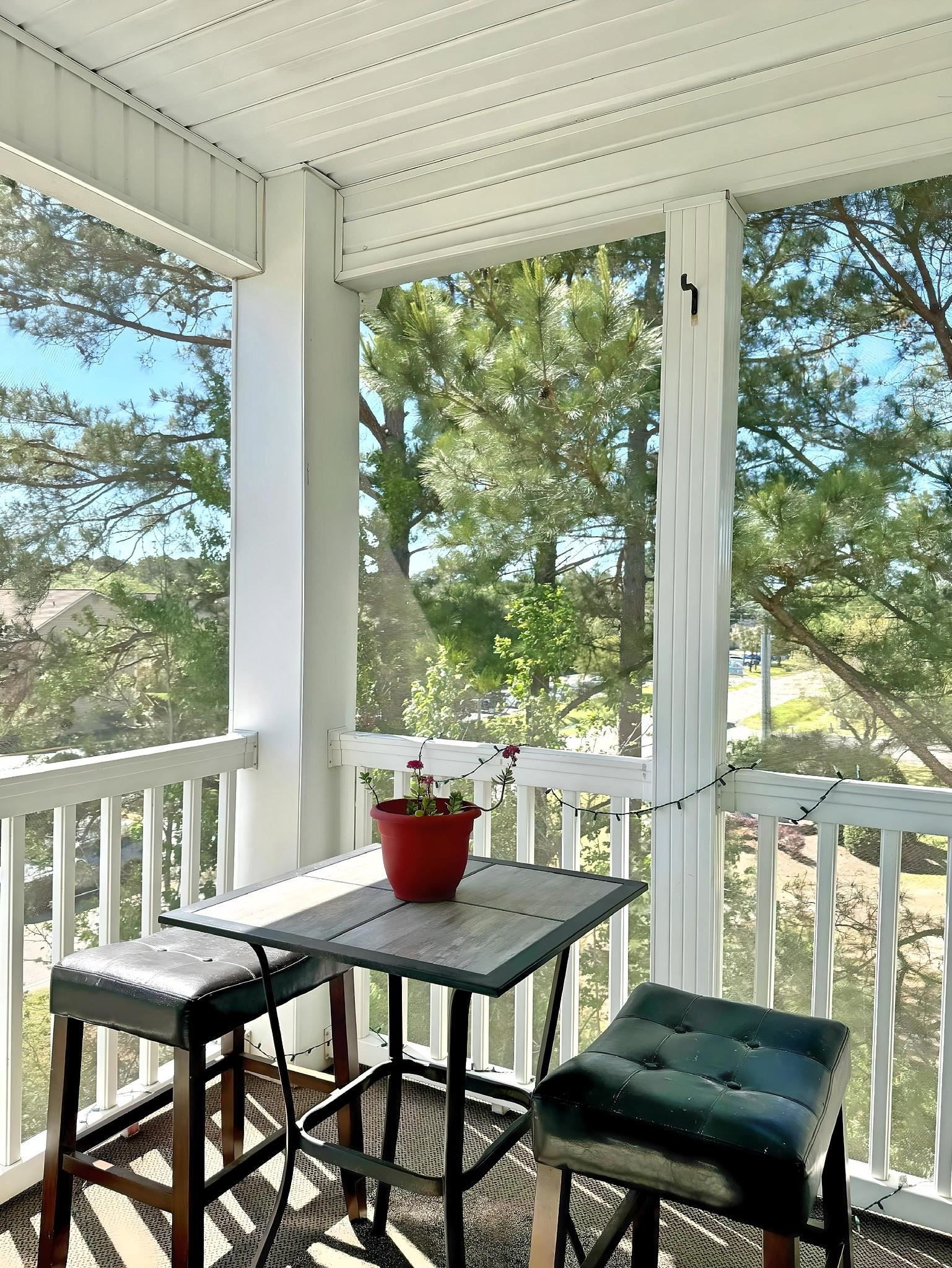 101 Fountain Pointe Ln. Unit: 301
