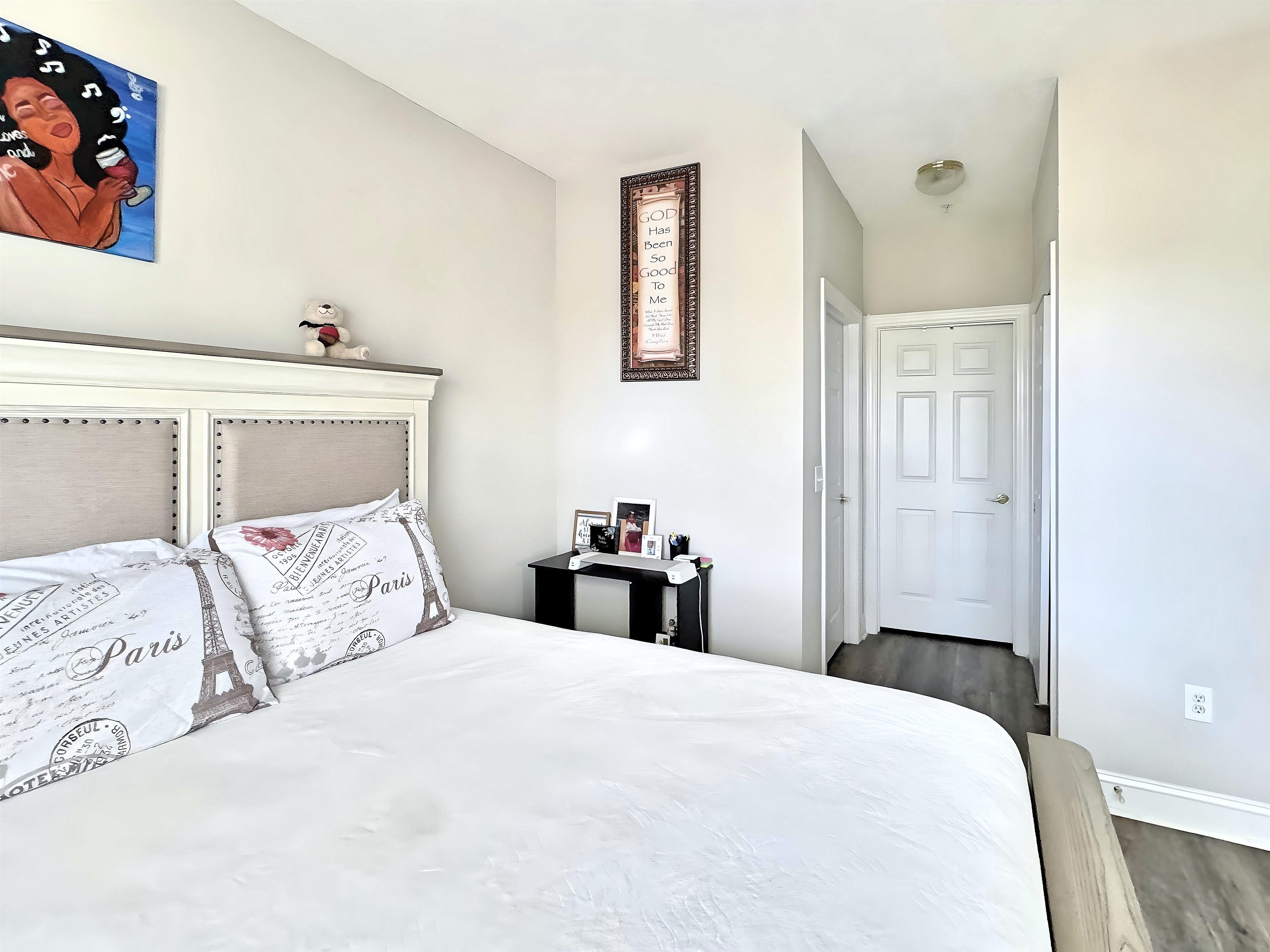 101 Fountain Pointe Ln. Unit: 301