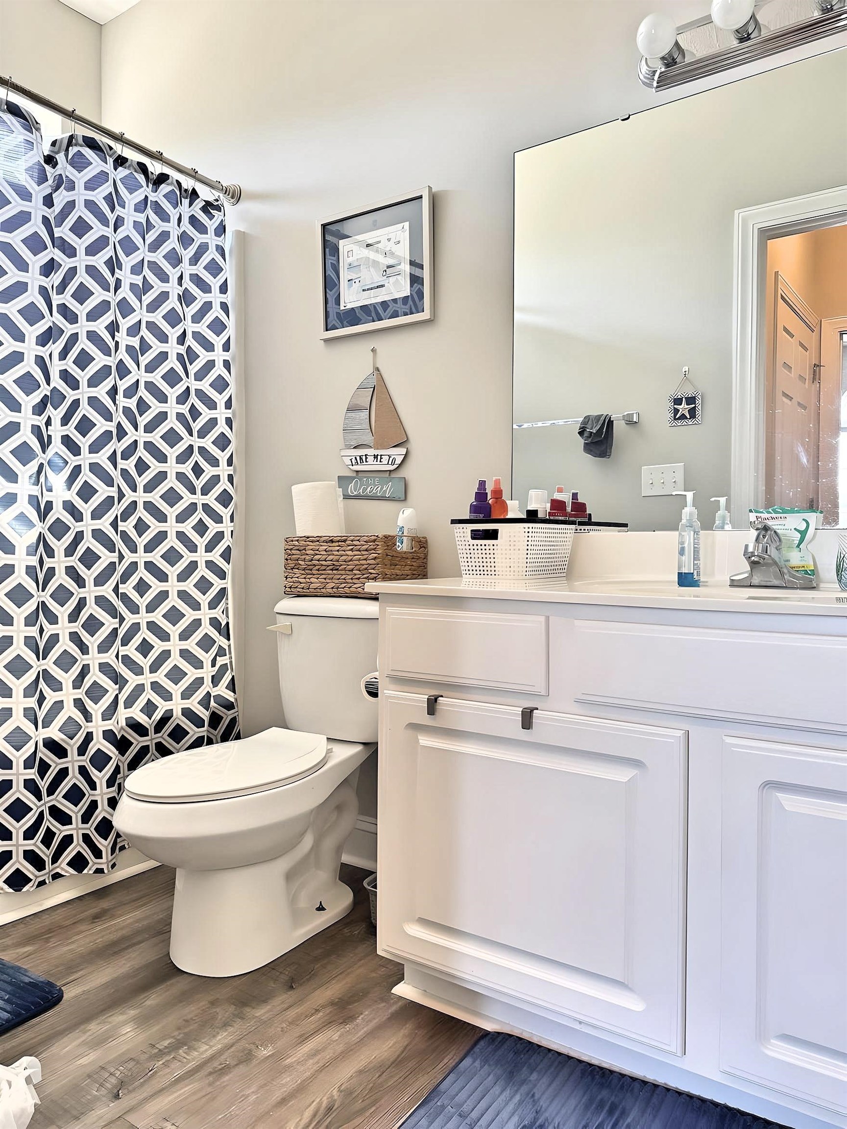 101 Fountain Pointe Ln. Unit: 301