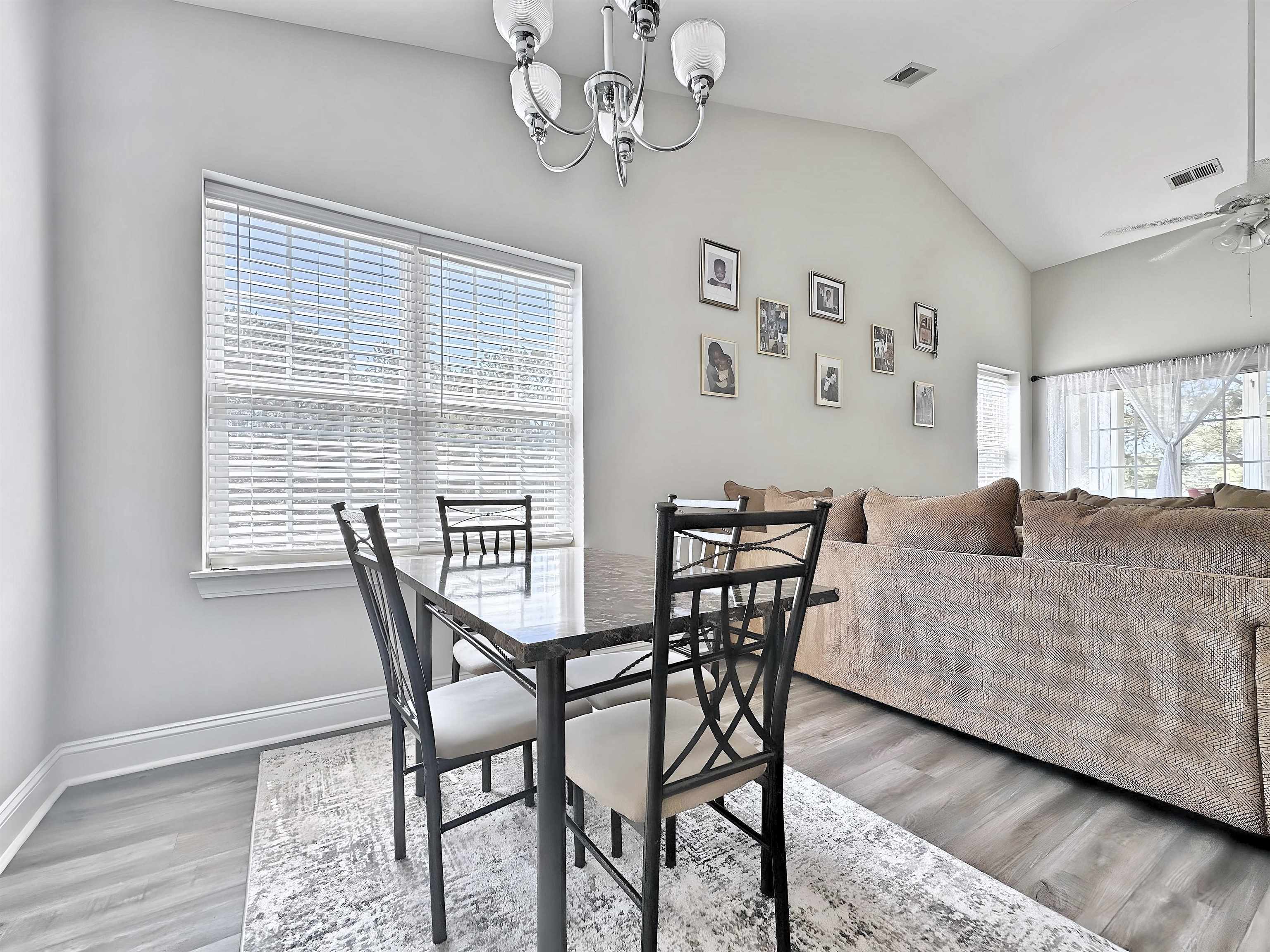 101 Fountain Pointe Ln. Unit: 301