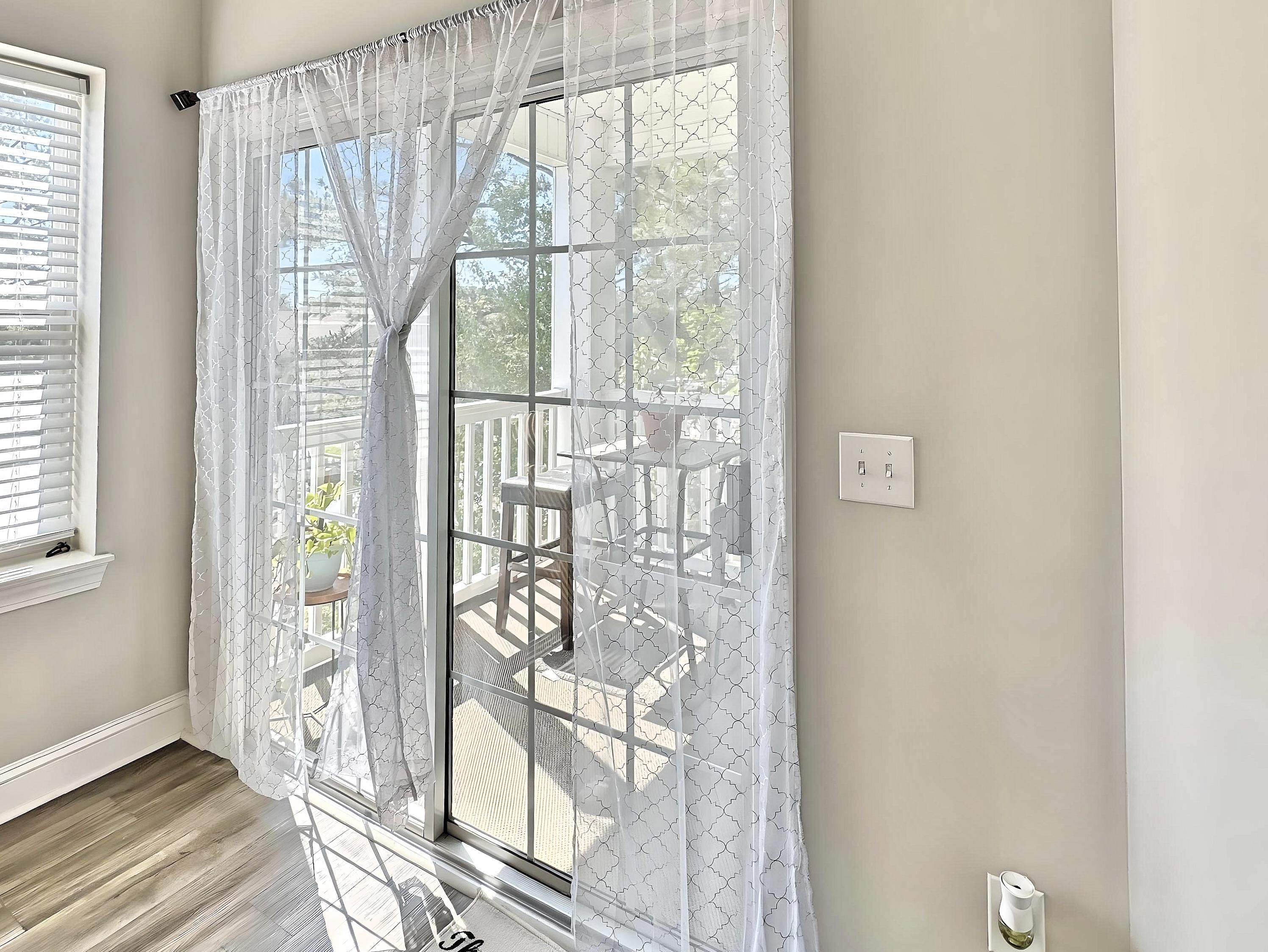 101 Fountain Pointe Ln. Unit: 301