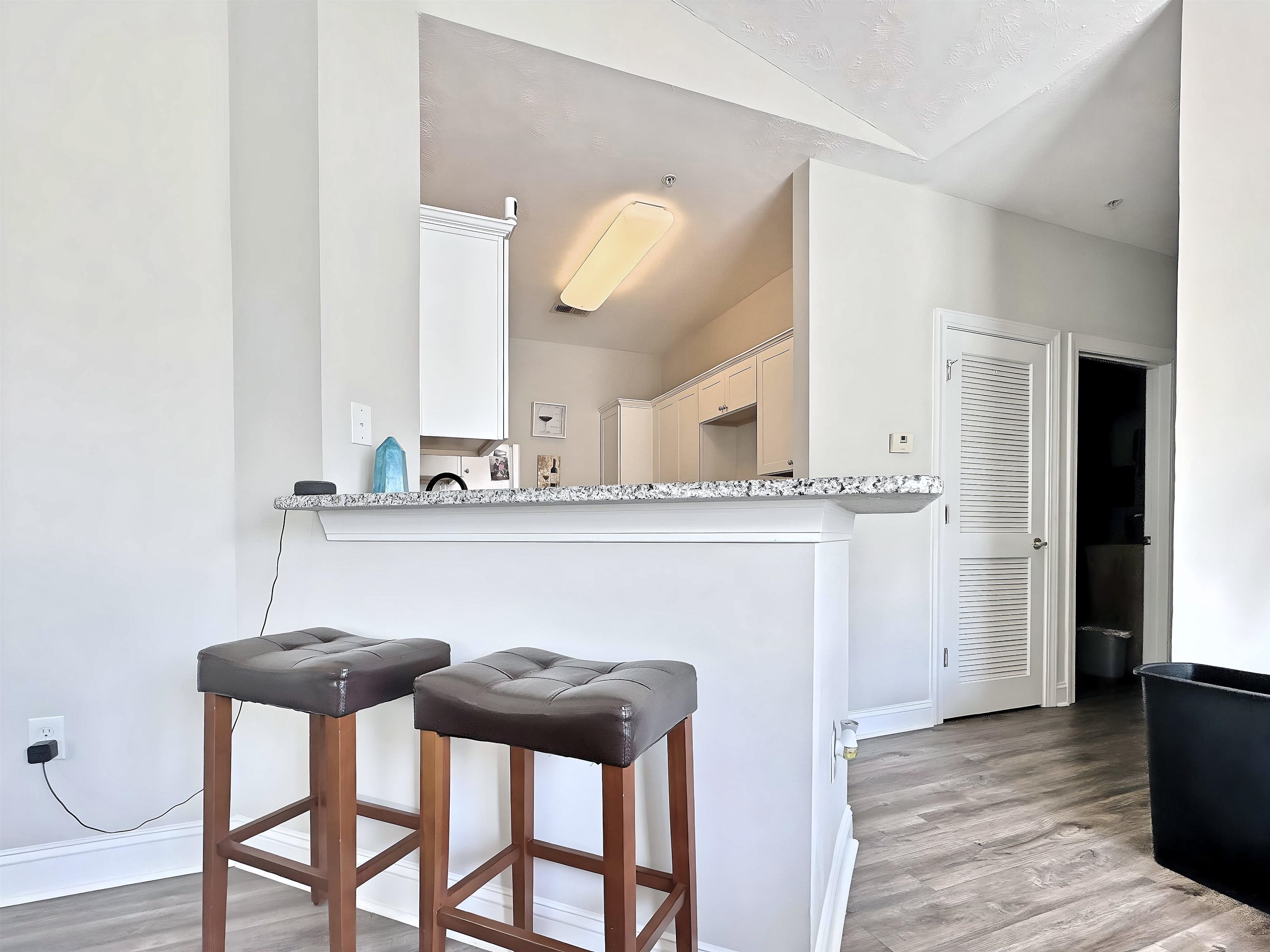 101 Fountain Pointe Ln. Unit: 301