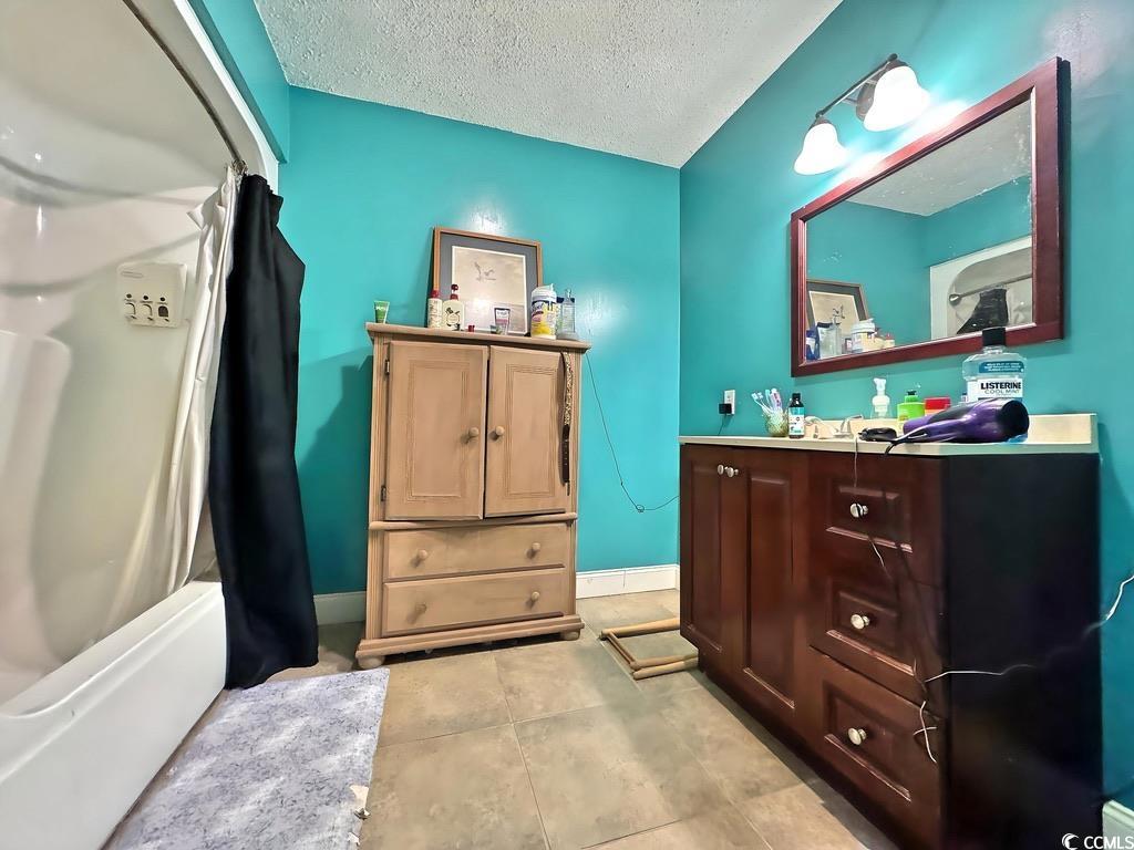 4936 Scilabro Ln.
