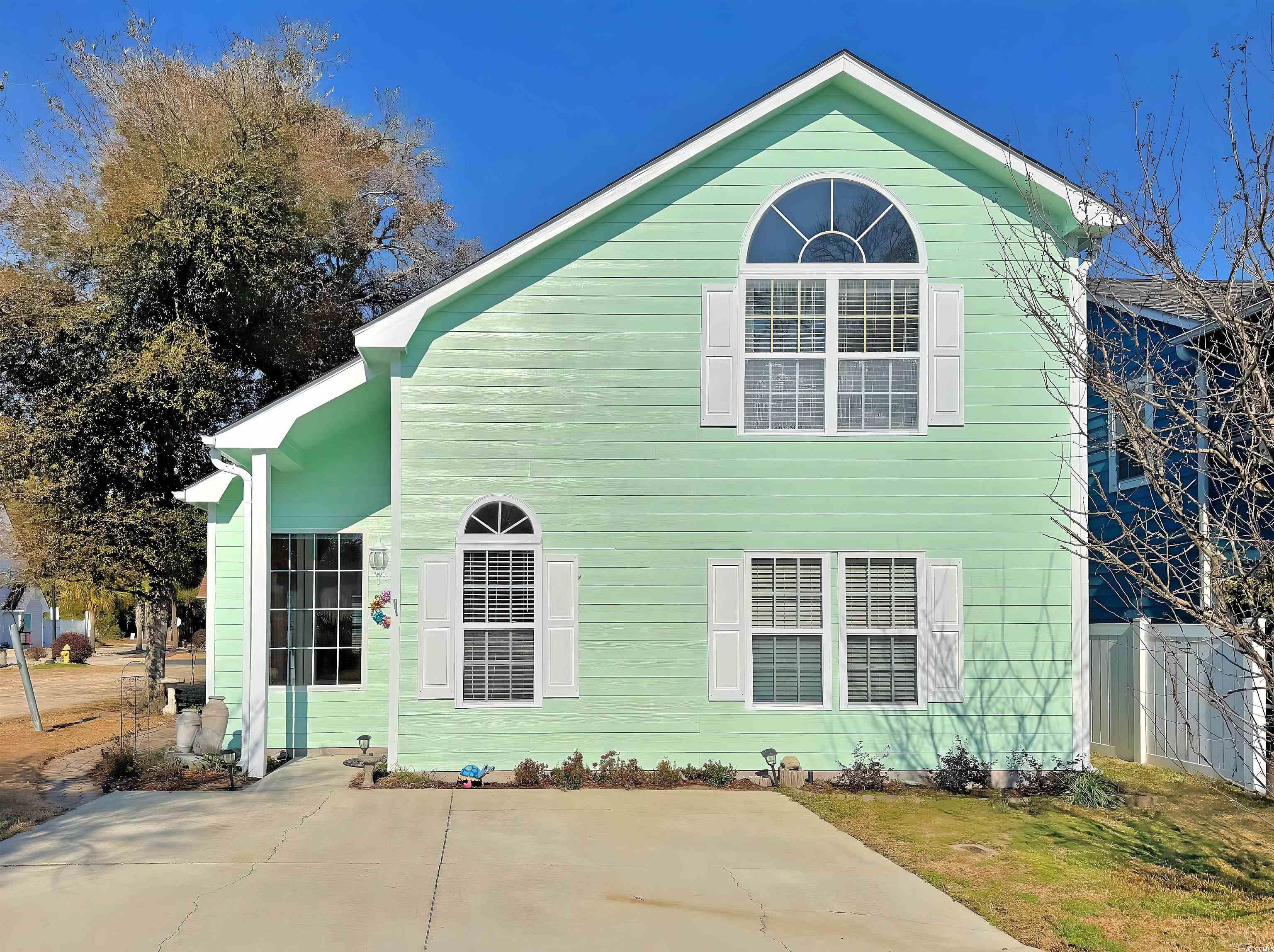 829 9th Ave. S