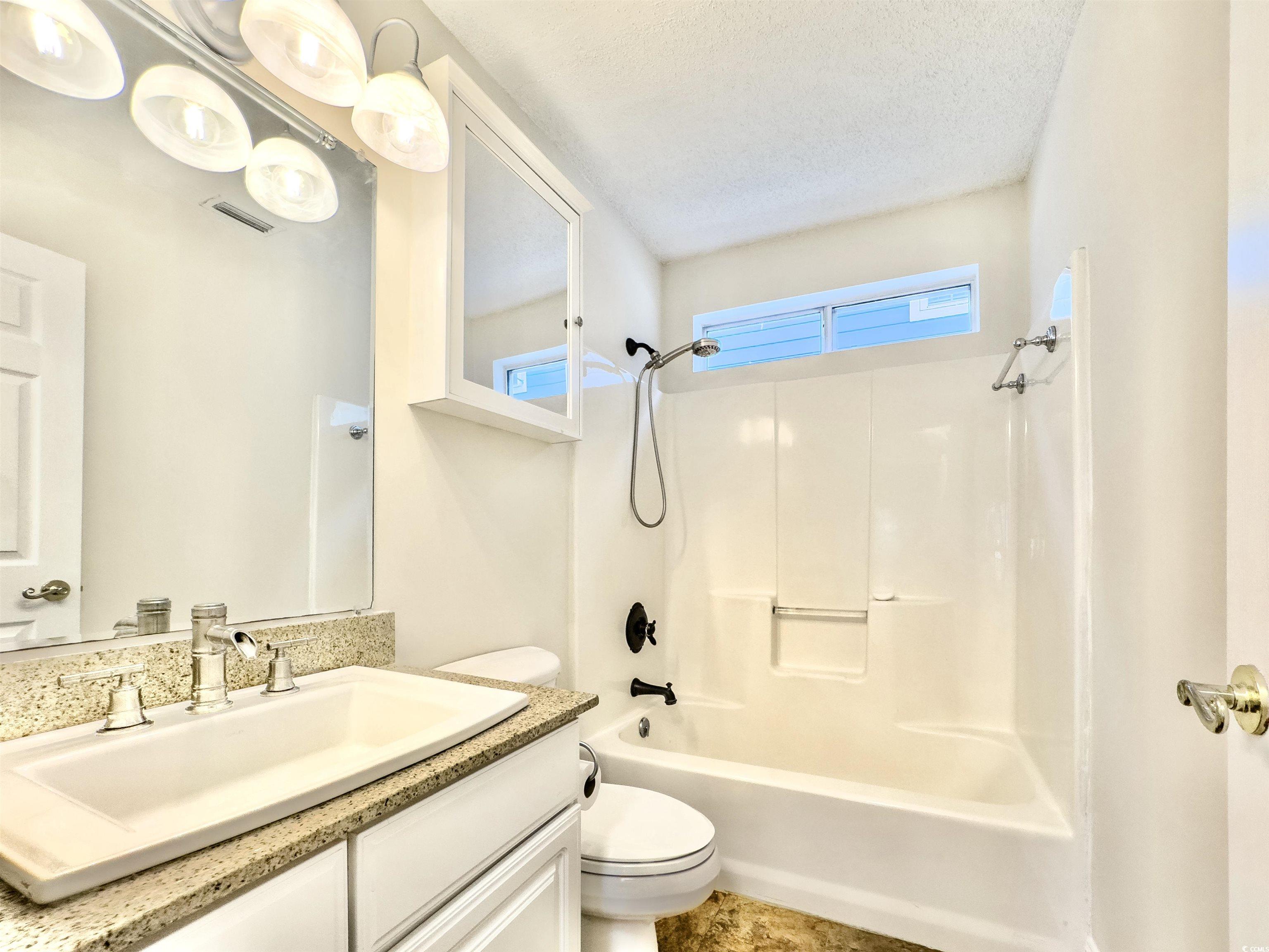 829 9th Ave. S