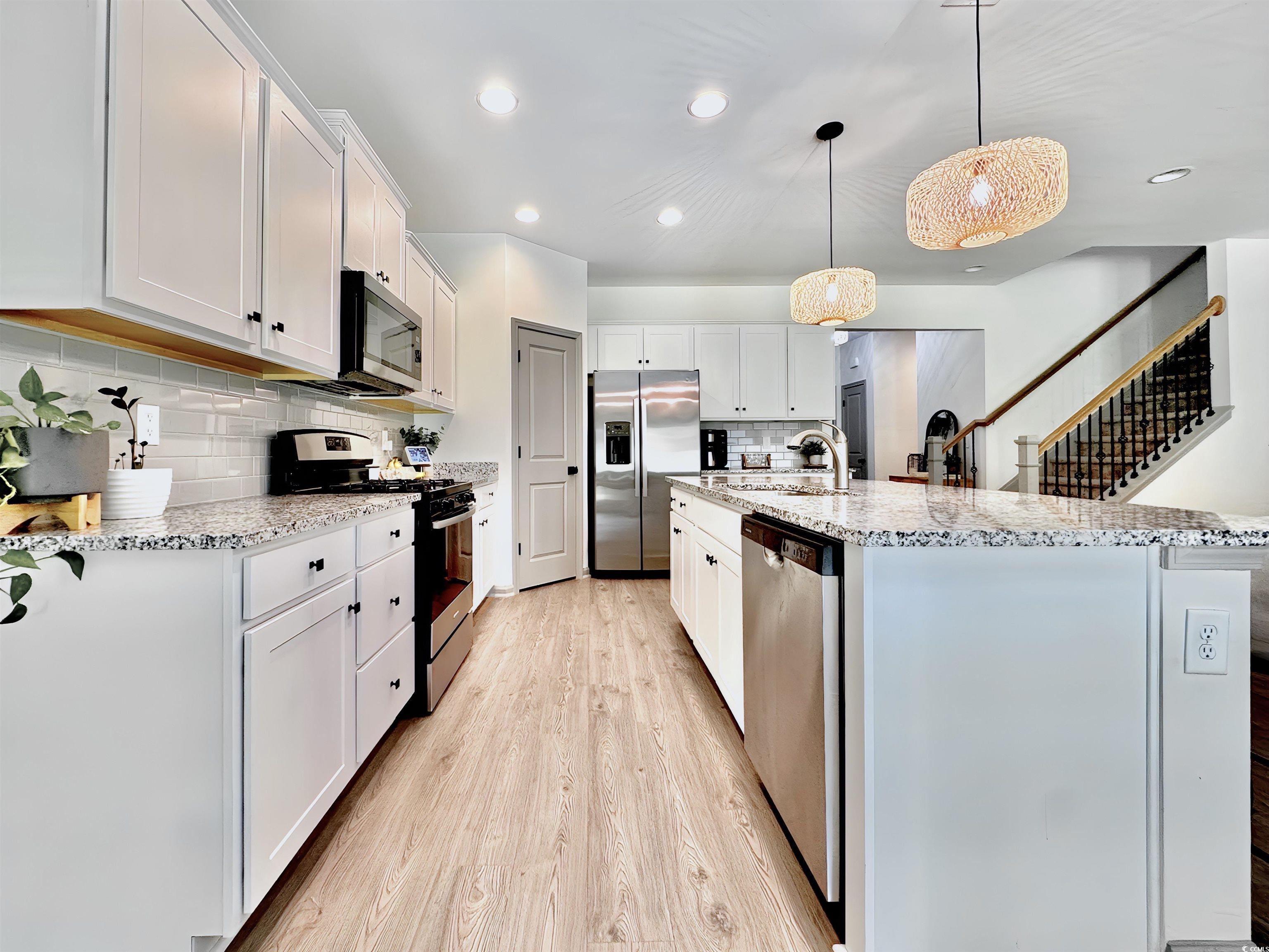 2858 Ellesmere Circle