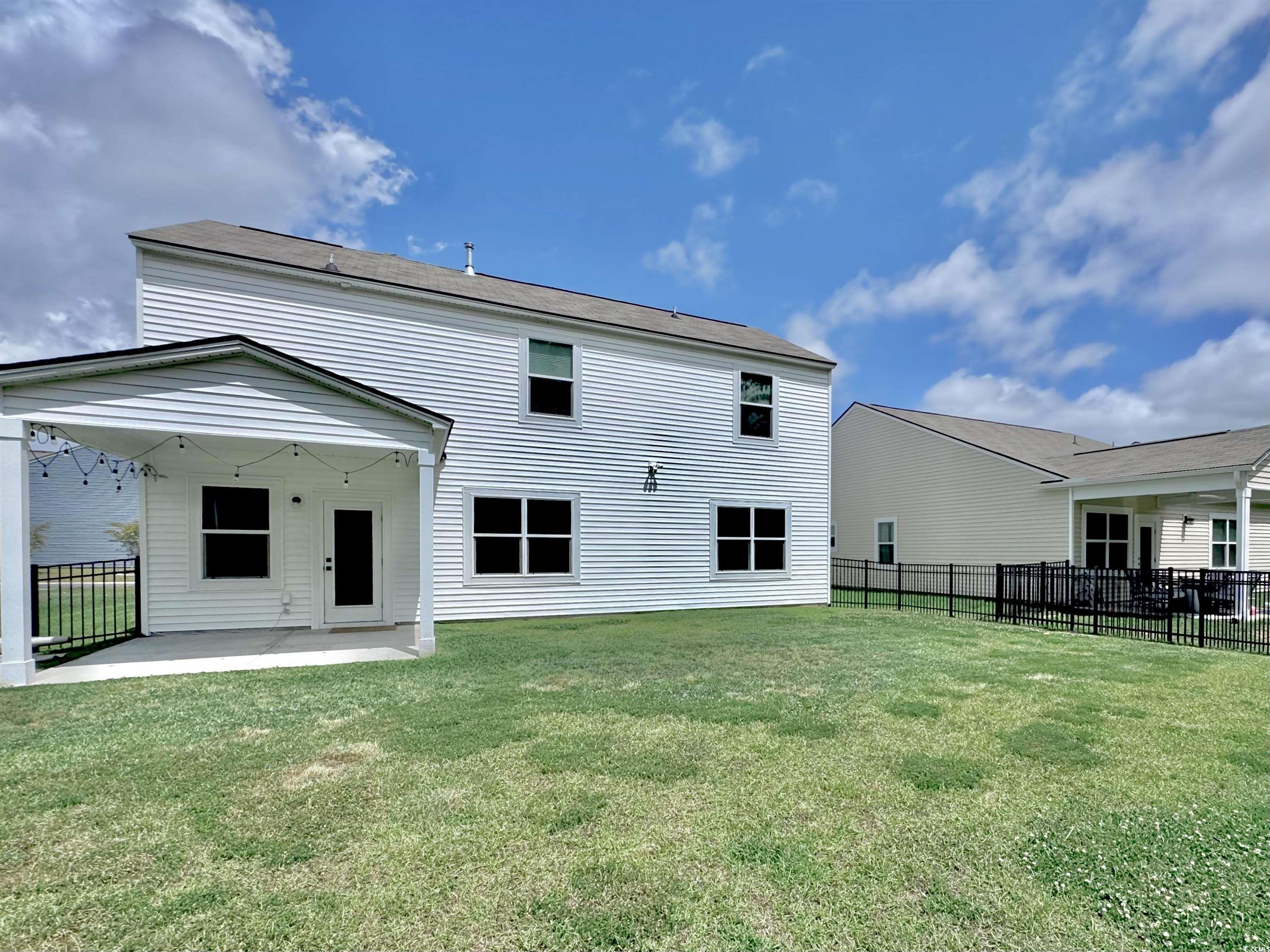 2858 Ellesmere Circle