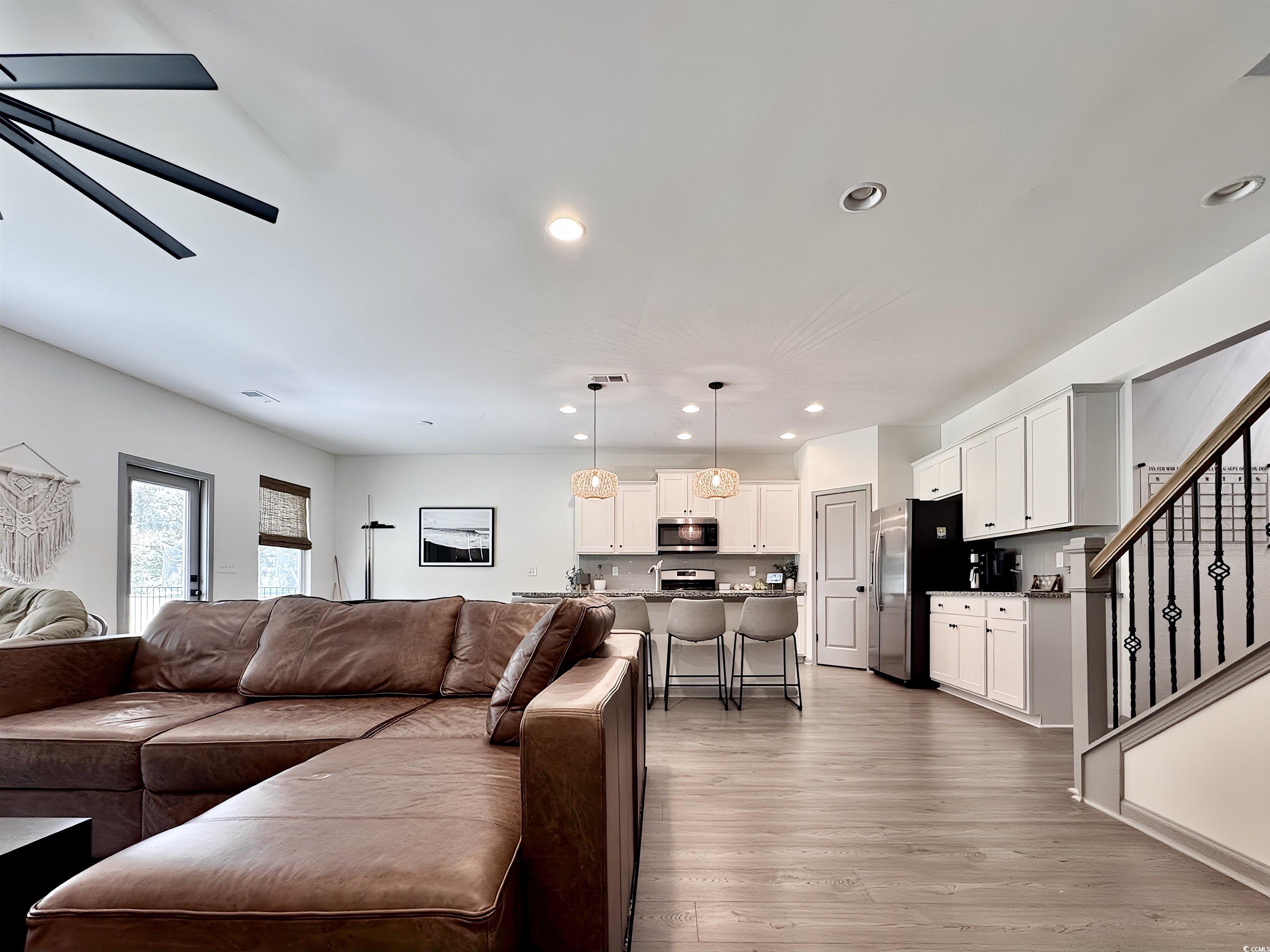 2858 Ellesmere Circle