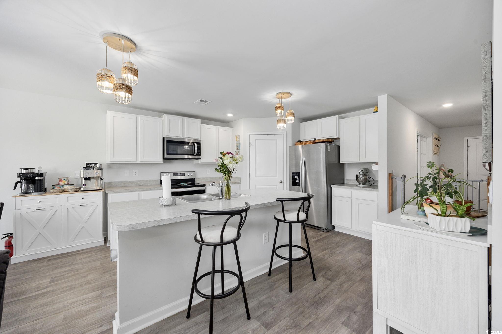 417 Spruce Pine Way