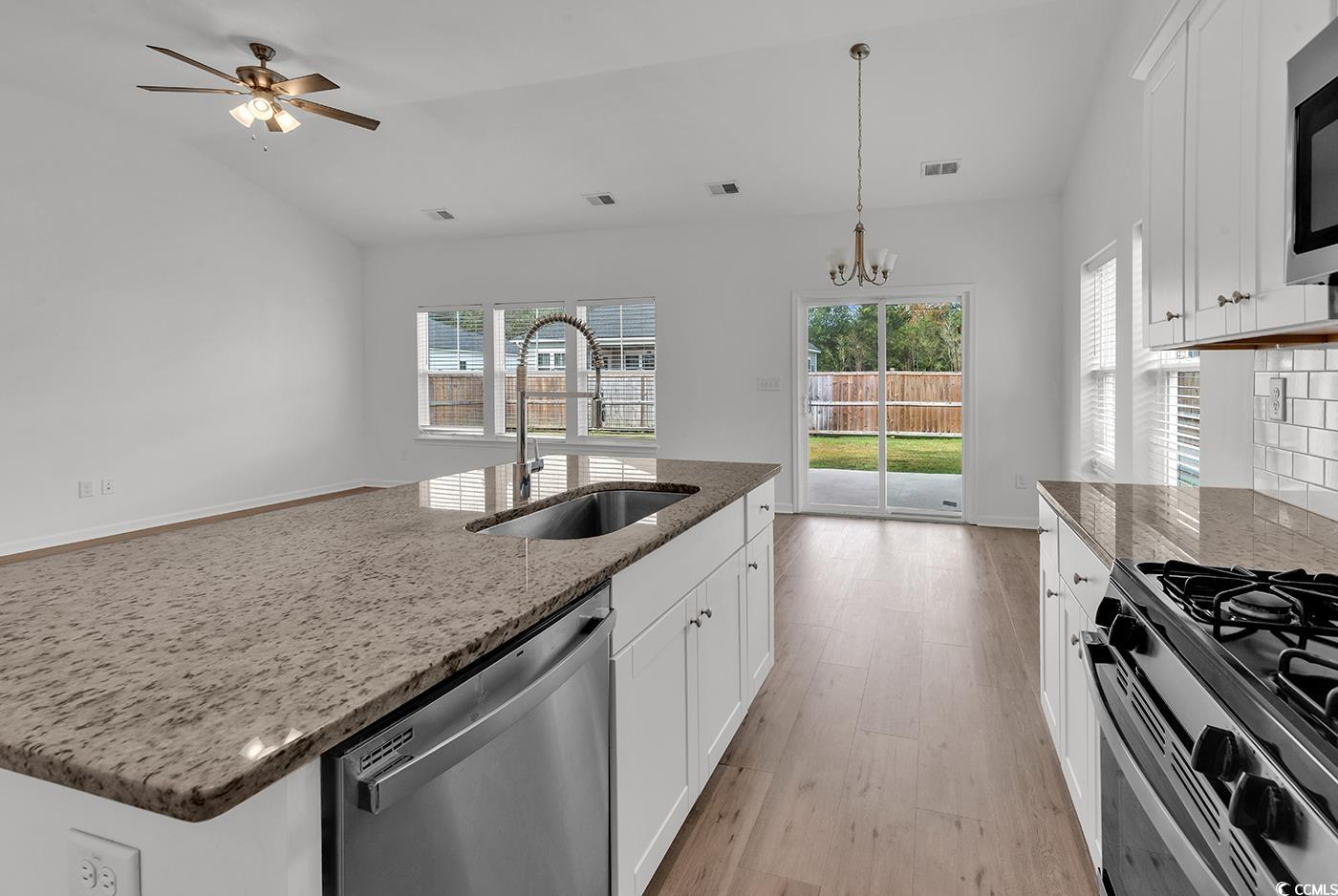 208 Craigflower Ct.