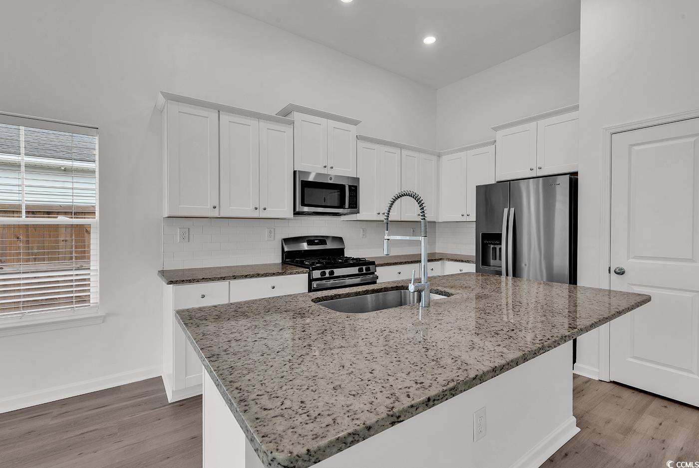208 Craigflower Ct.