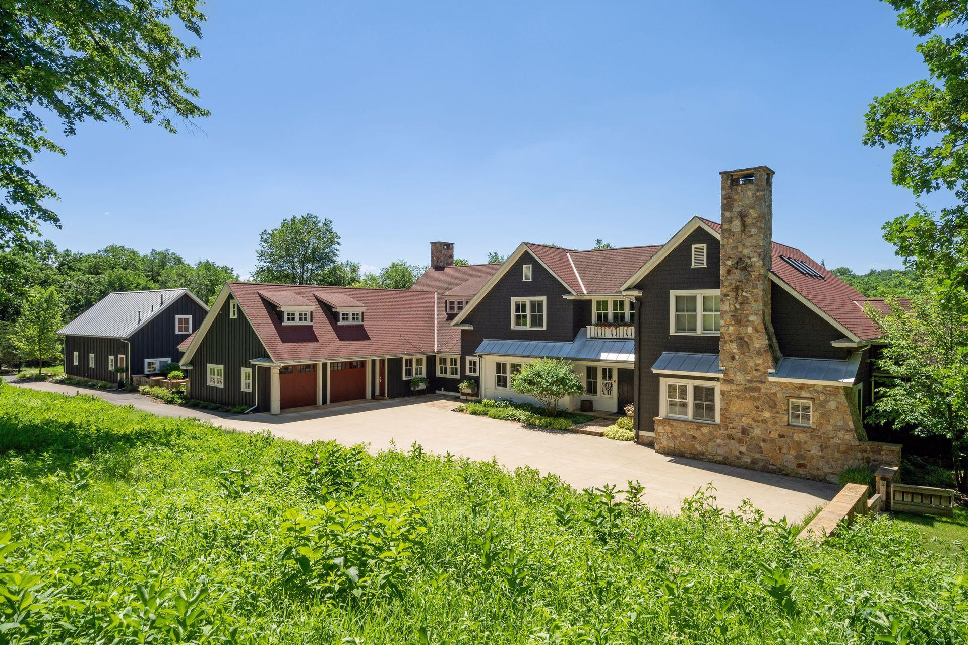9350 Forest Road