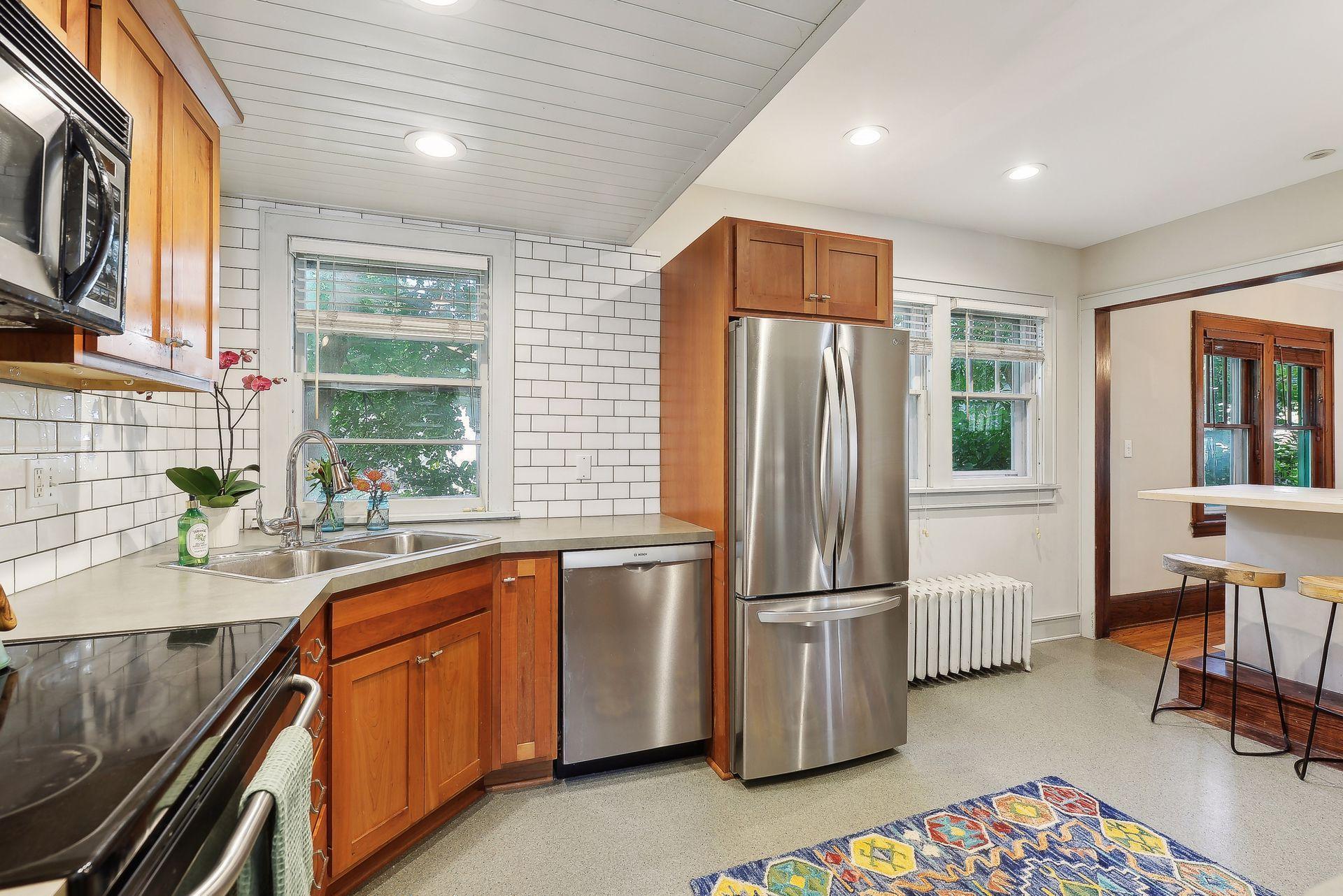 5216 Xerxes Avenue S